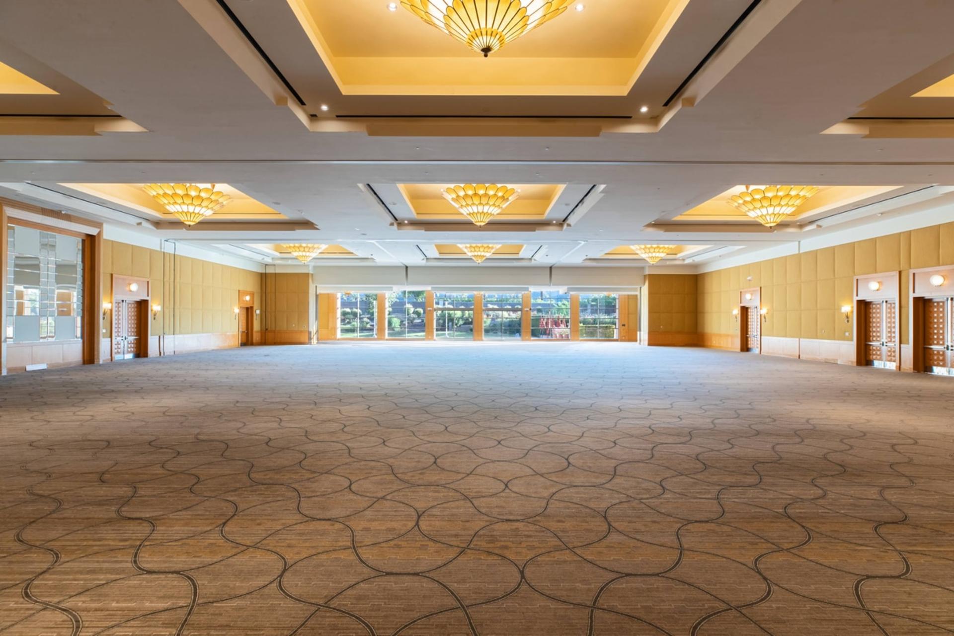 Esmeralda Ballroom pre-function (West)	