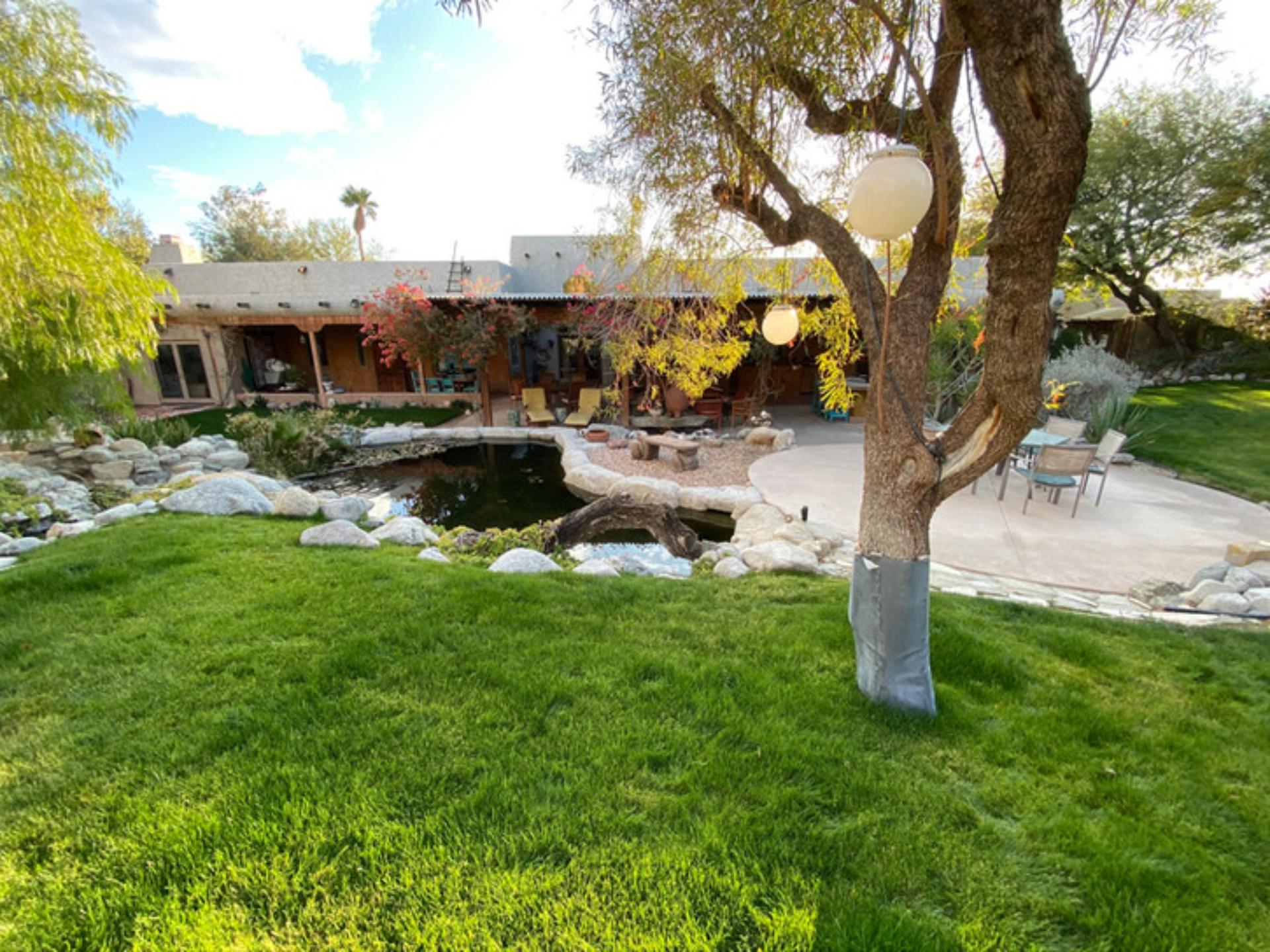 Crown Villa Grounds, Lawns & Art Garden