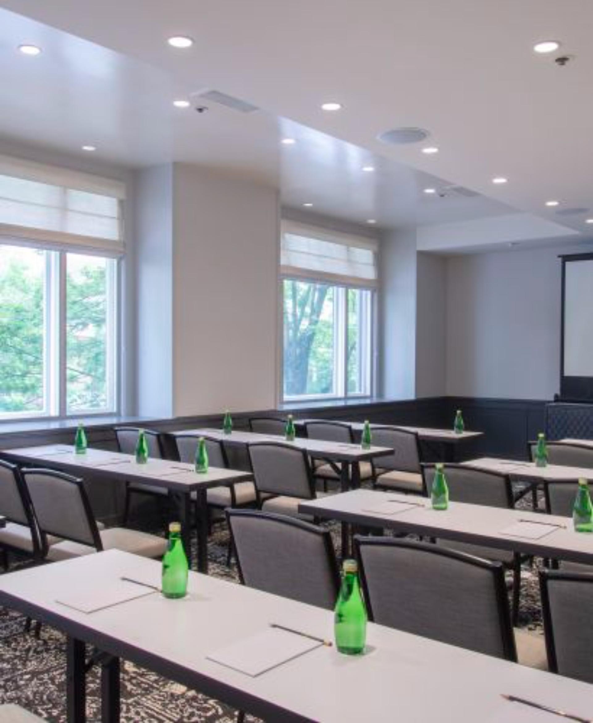 Sellwood  Room