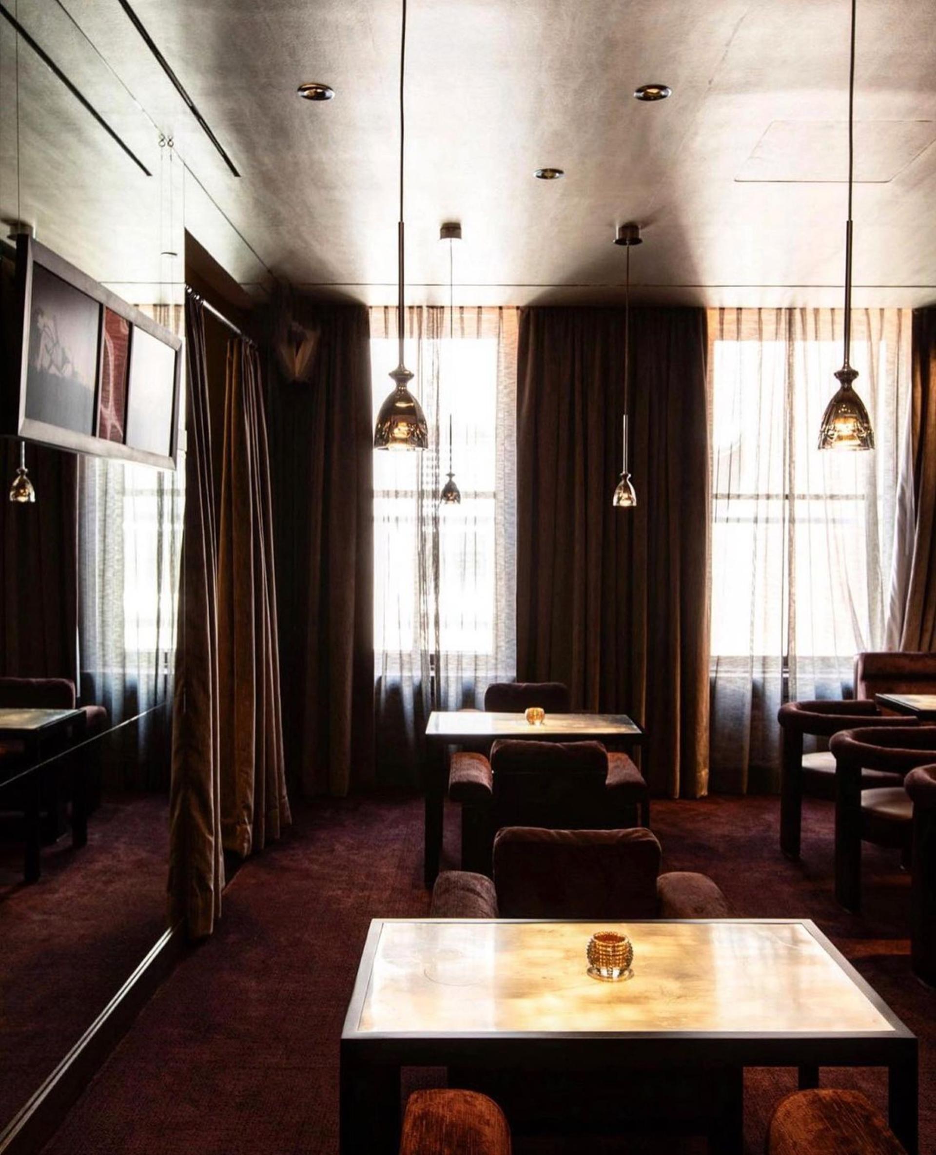 Baccarat Room