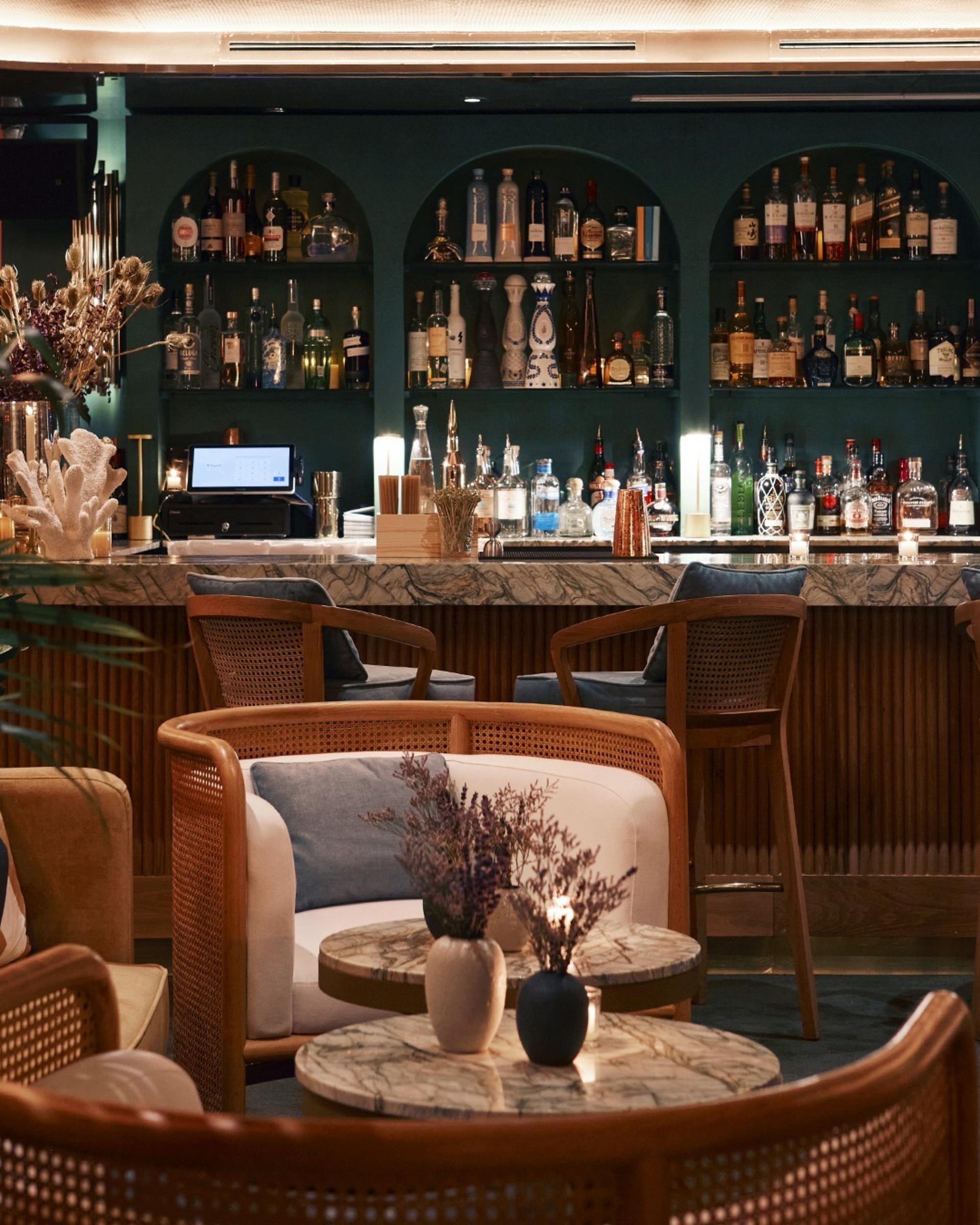 Lounge/Bar