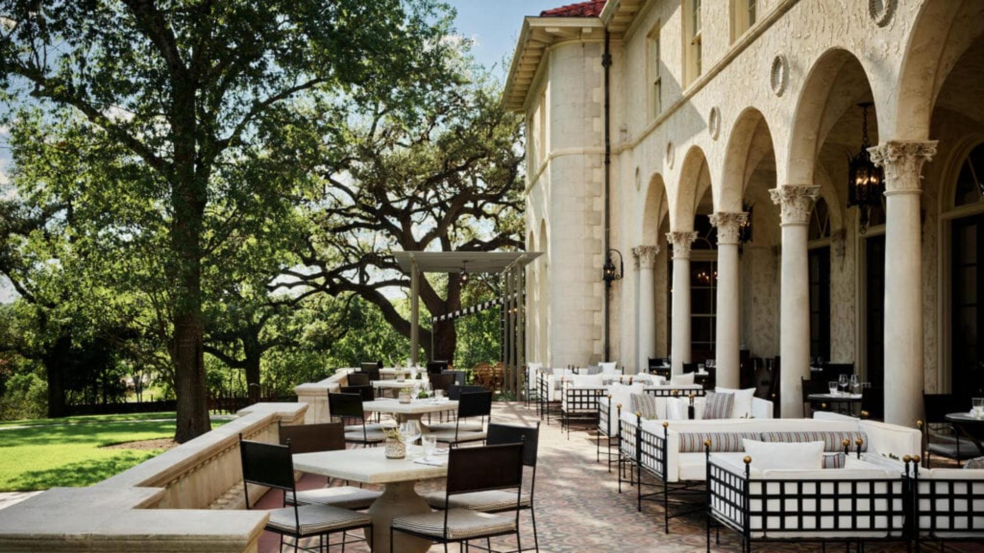 Mansion Loggia