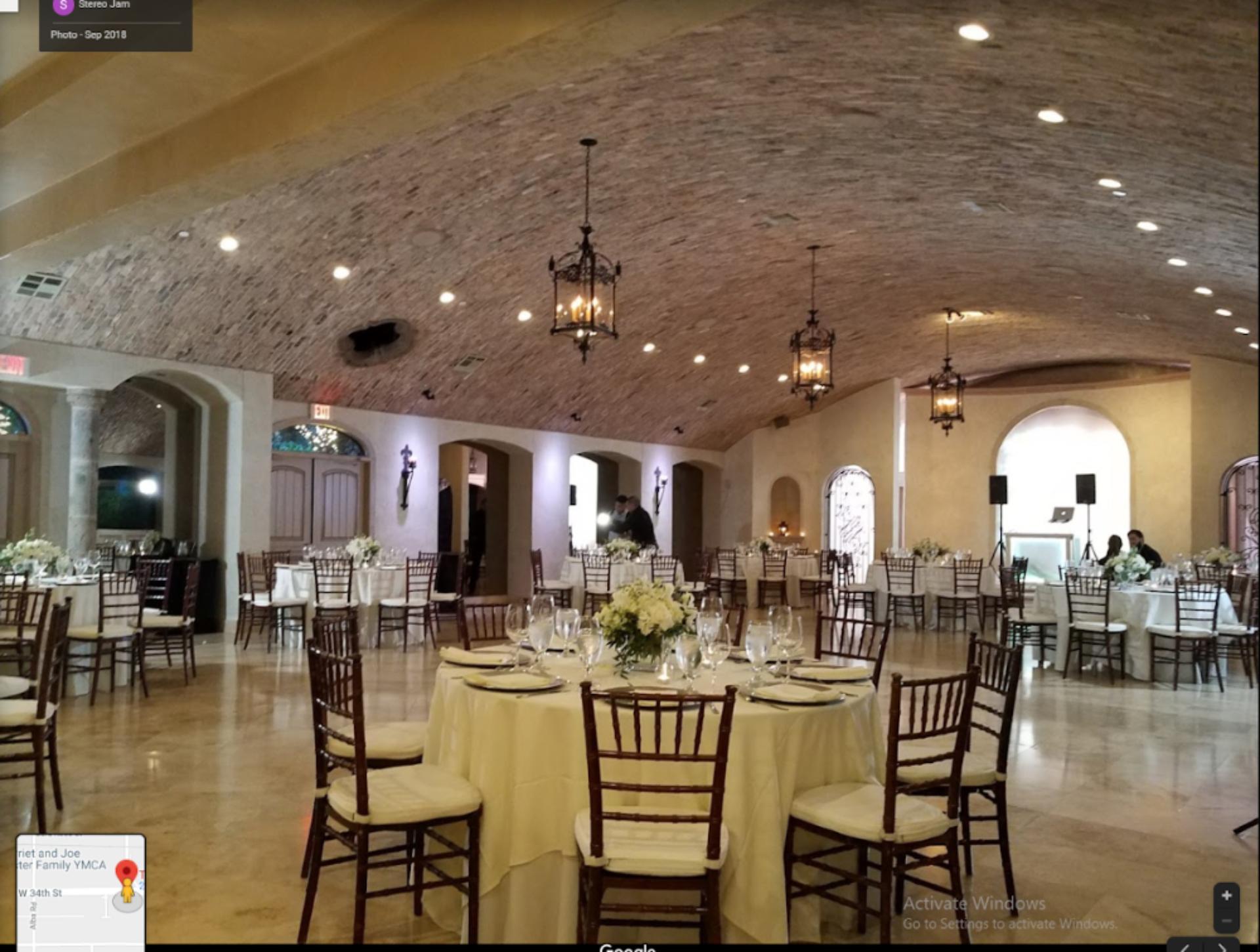 Contessa Foyer