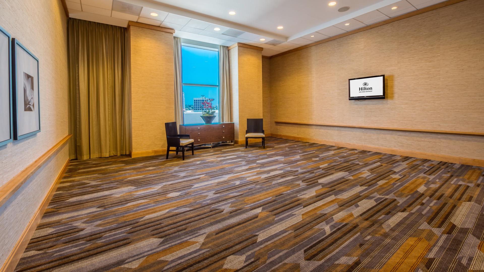 Sapphire Greenroom