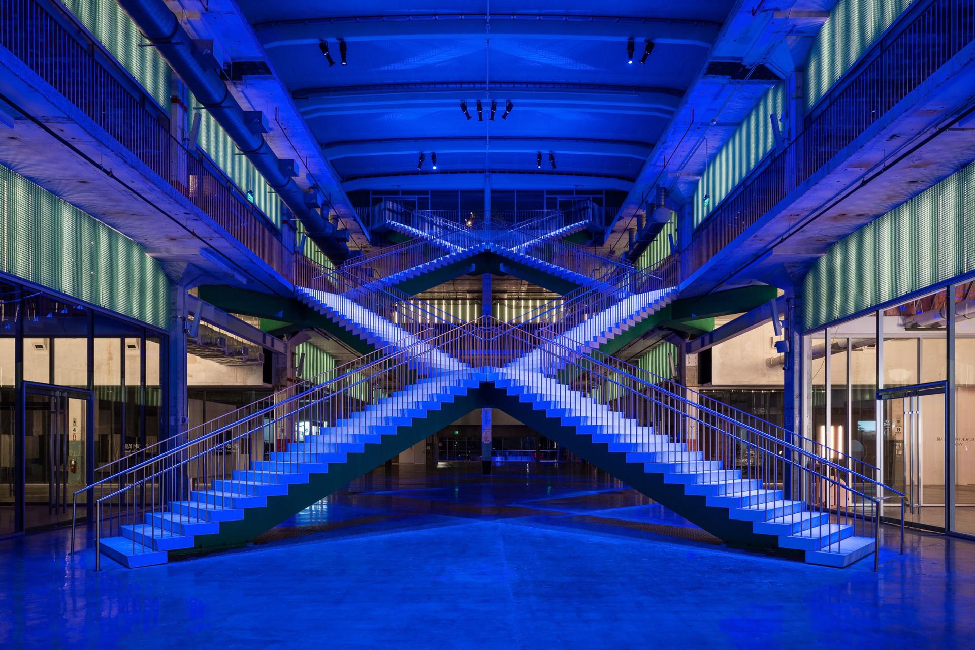 The X Atrium