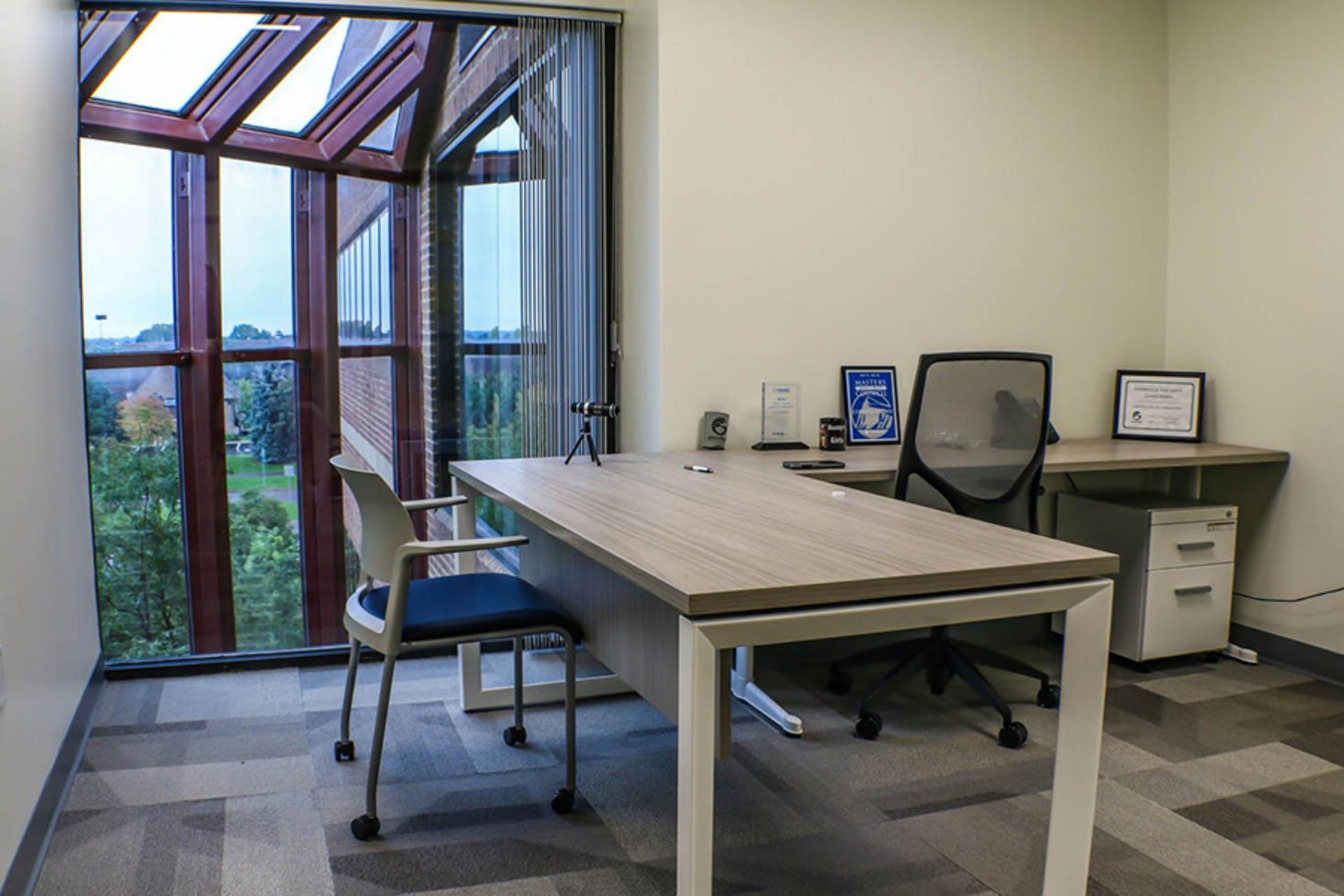 Therapist Day Office