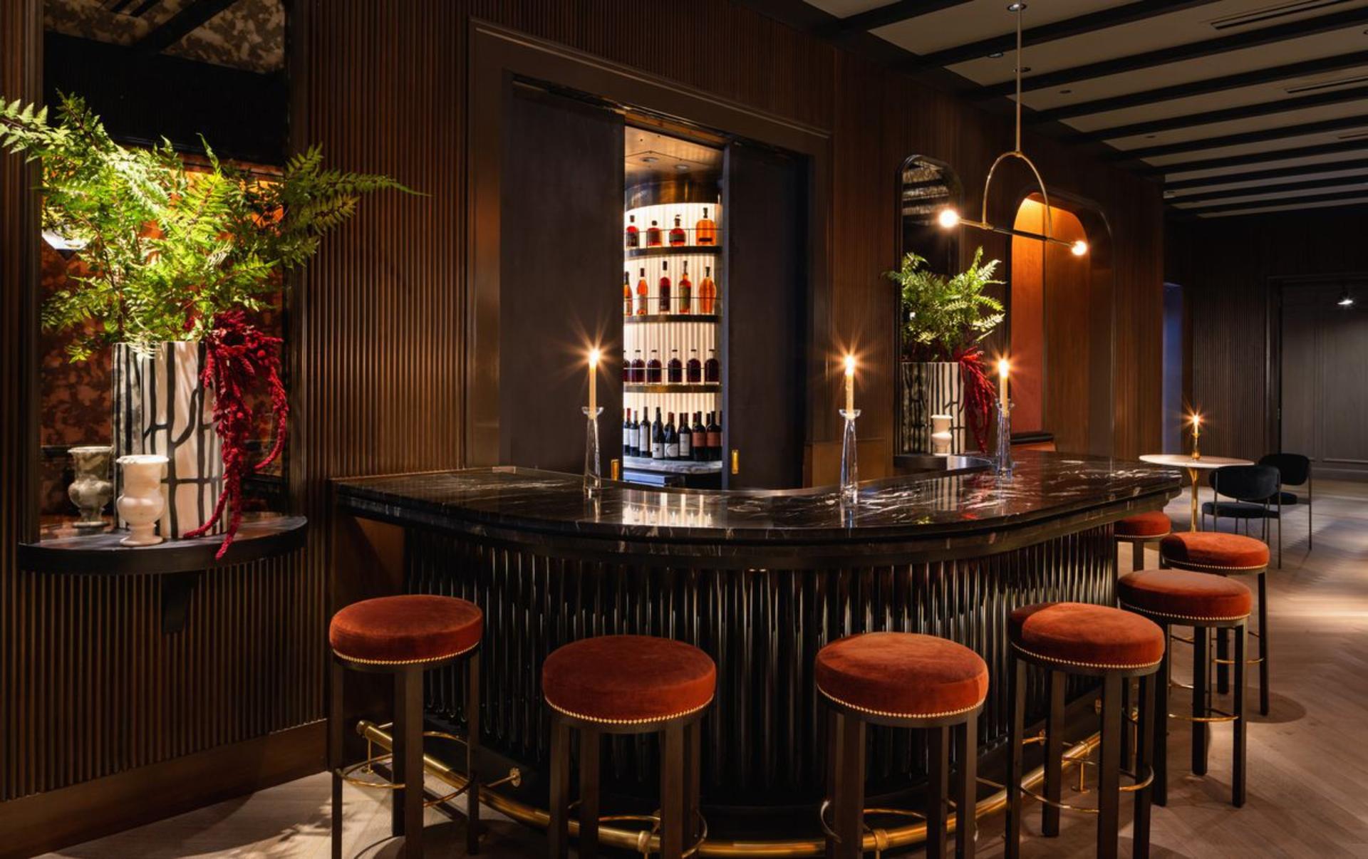 Back Bar