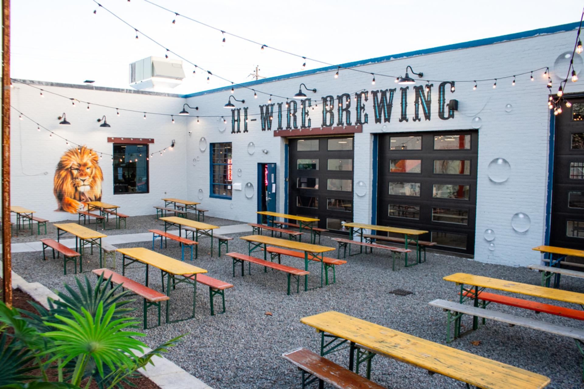 Outdoor Covered Patio & Beer Garden