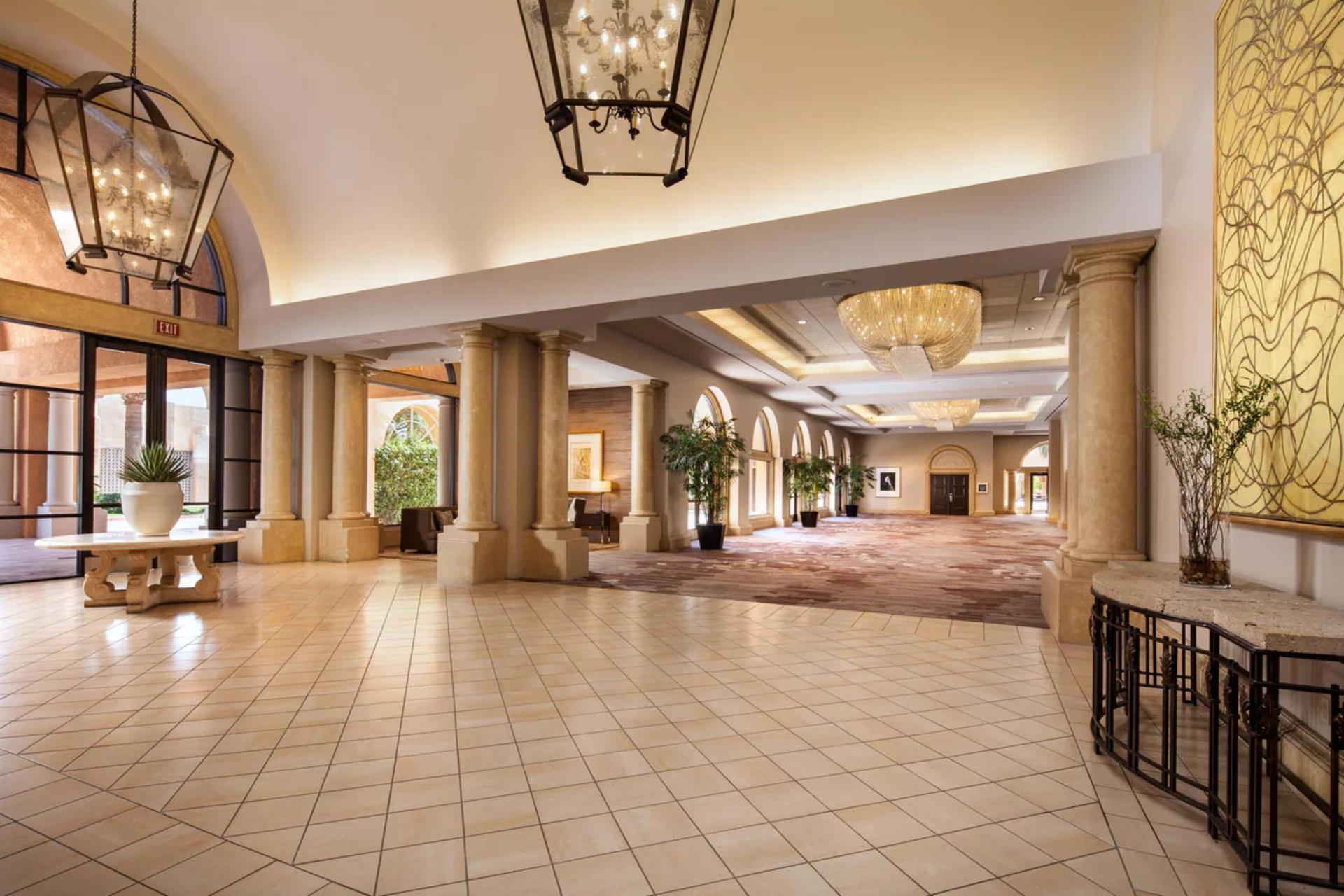 Oasis Foyer