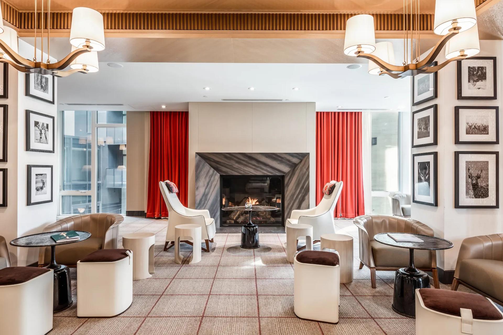 Antler Lounge