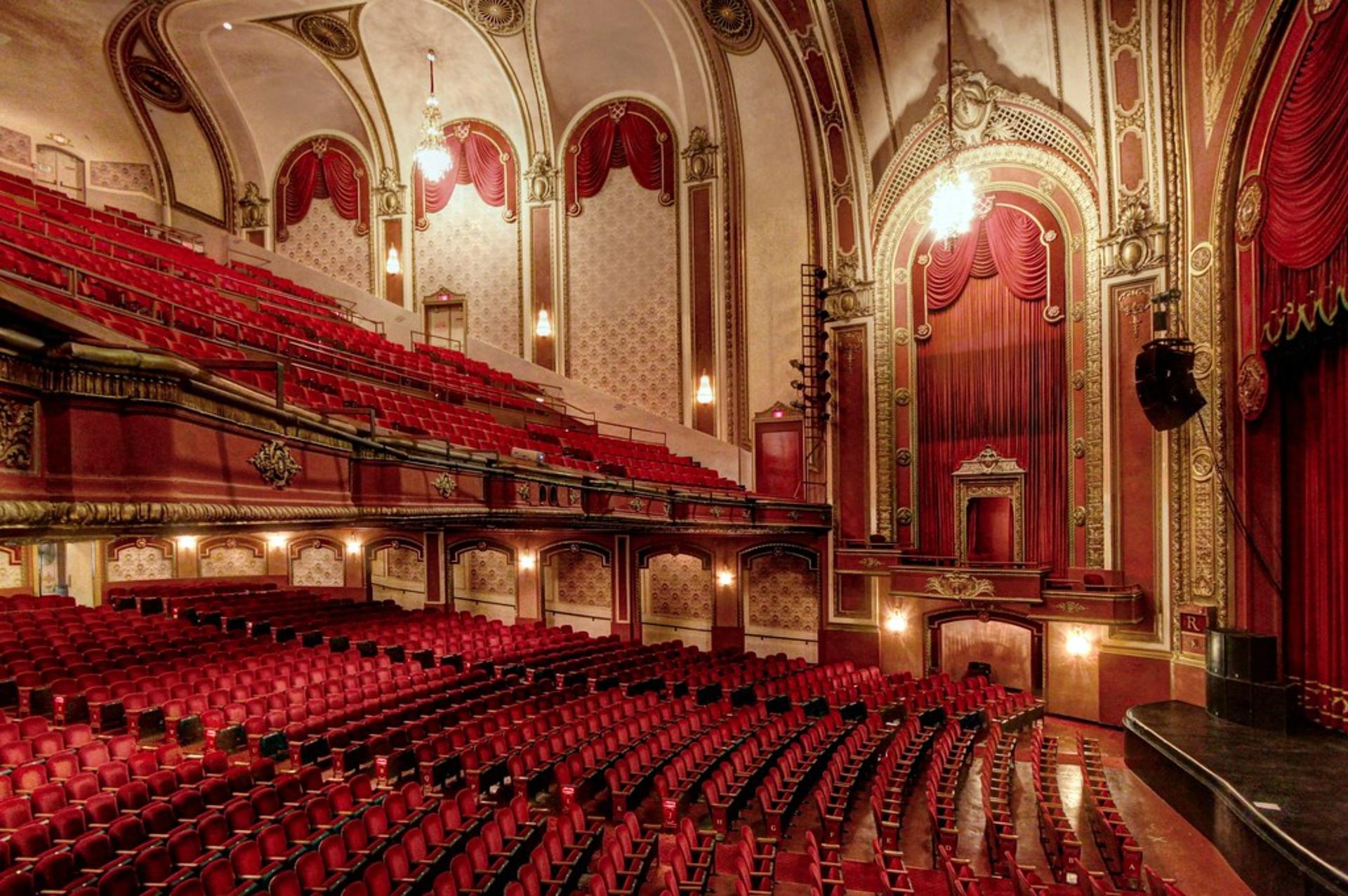 Riverside Theater