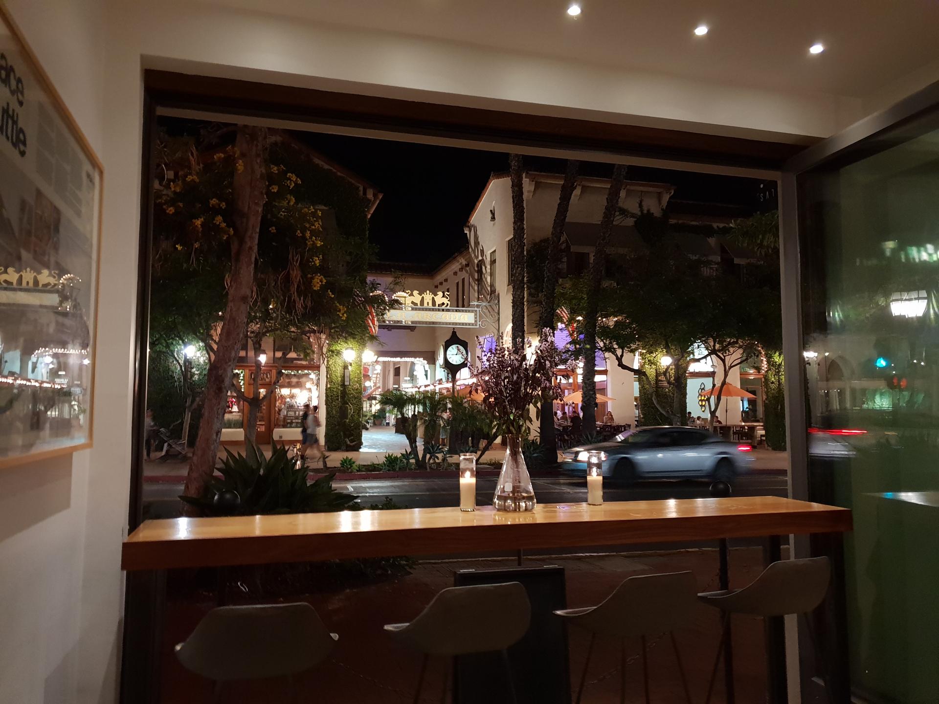 Whole Restaurant