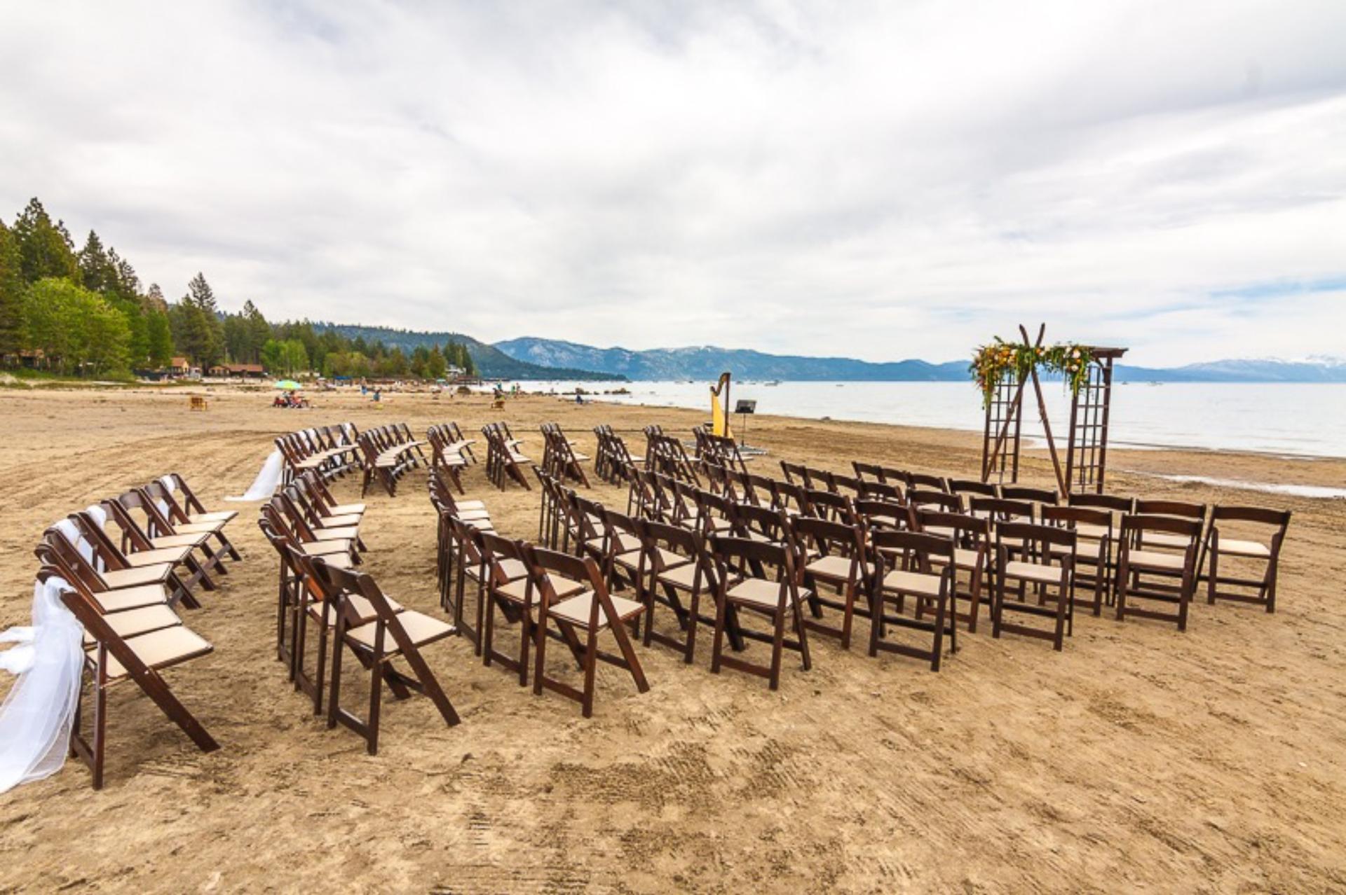 Mourelatos Lakeshore Resort