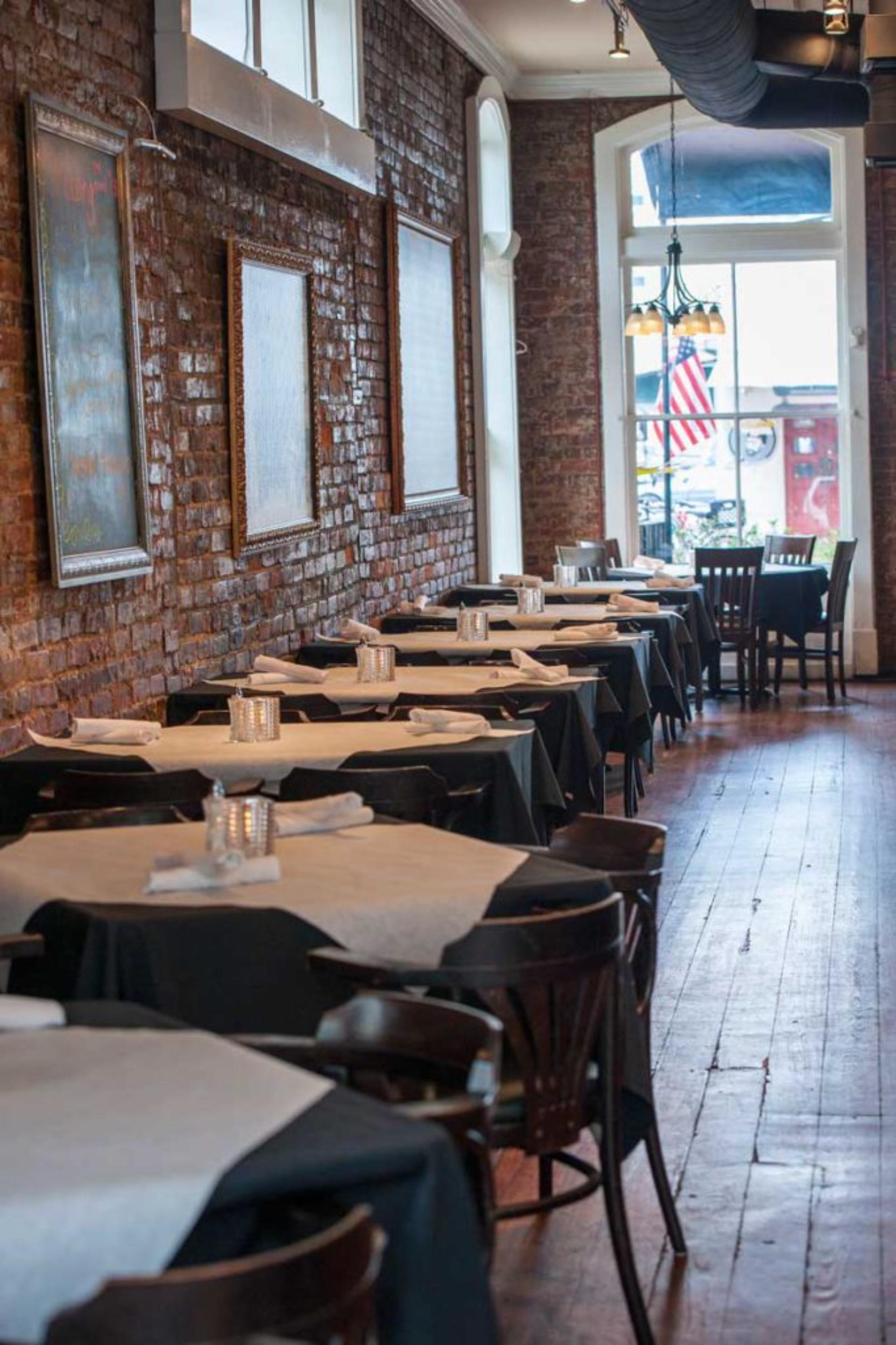 Belford's Savannah Seafood & Steaks