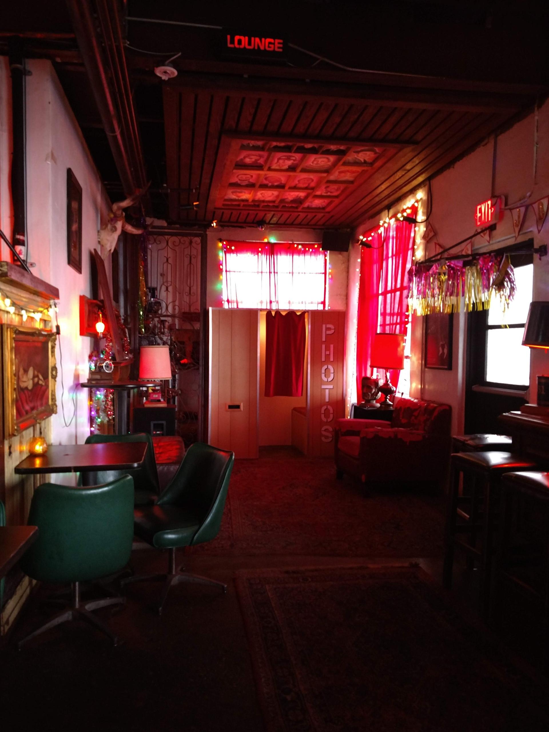 Main Bar 