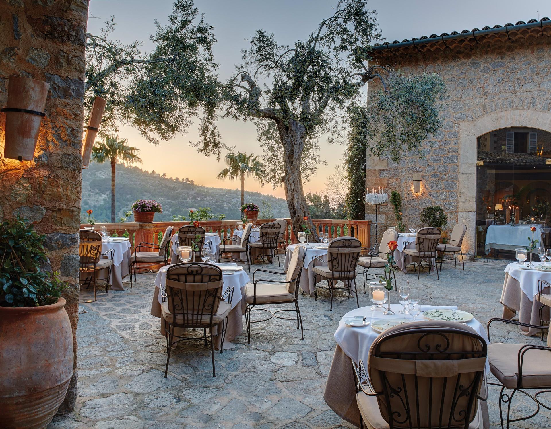 El Olivo Terrace