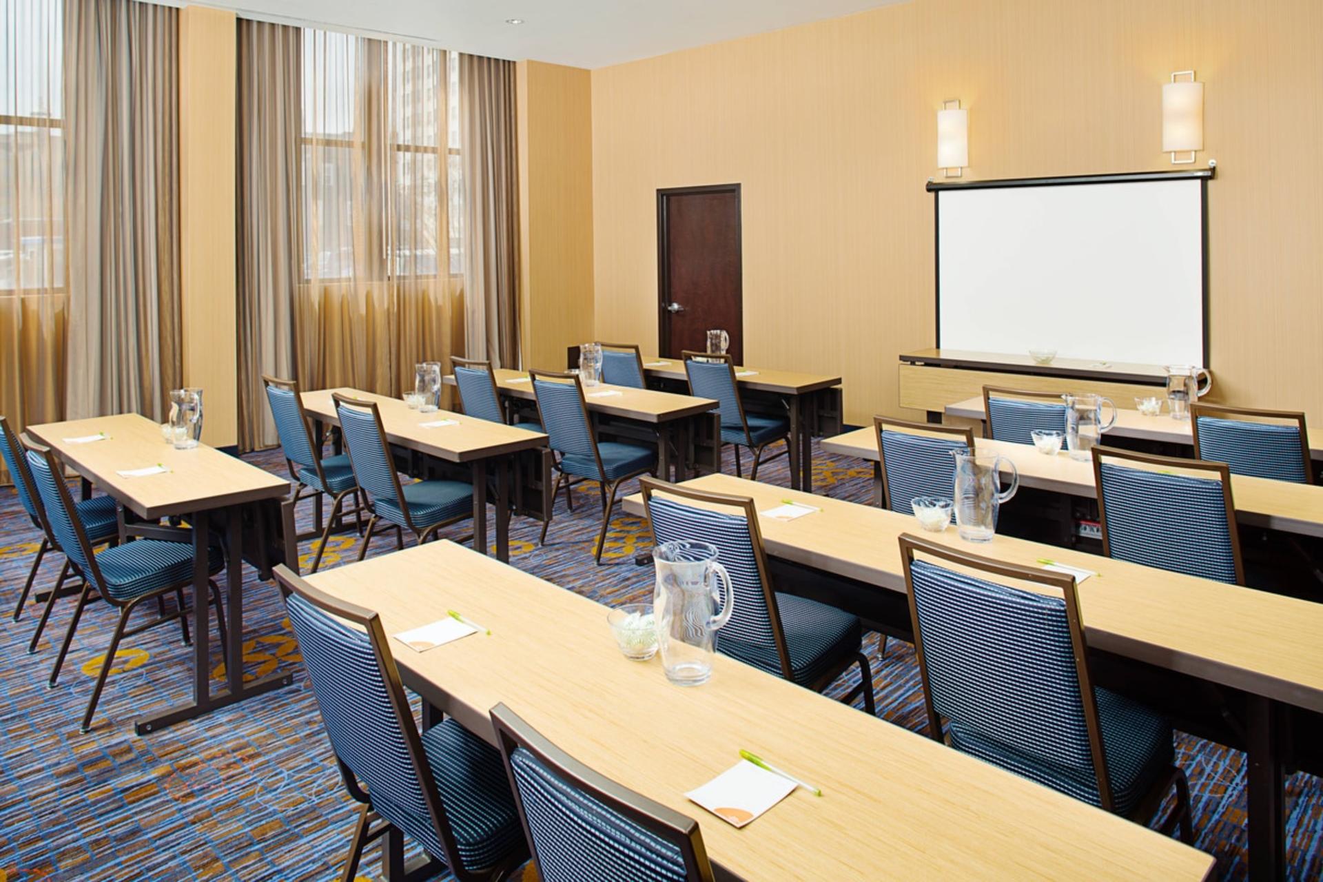 Shore Room