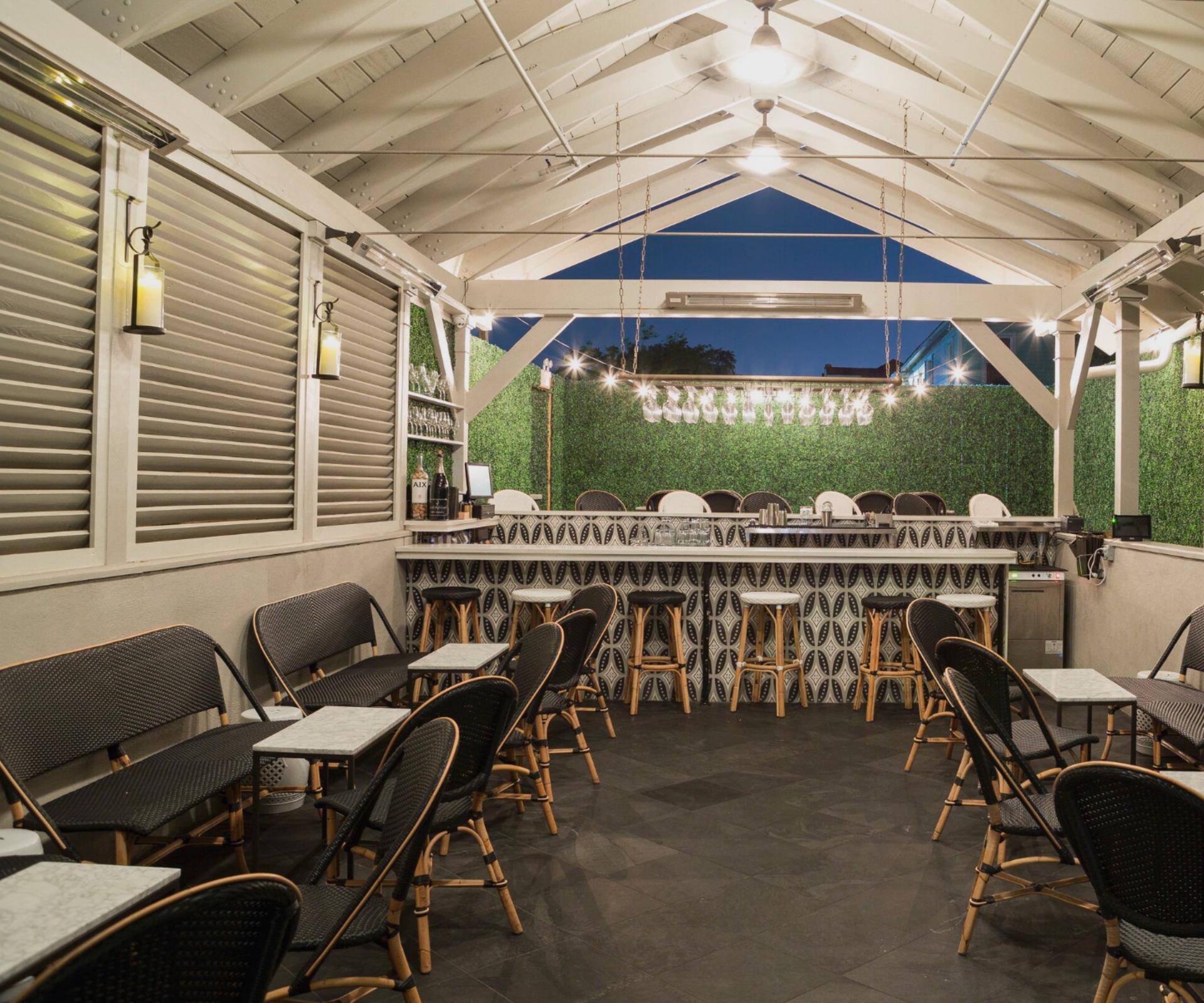 Full Patio
