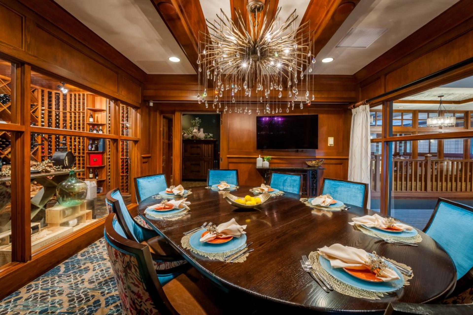 Sommelier Room