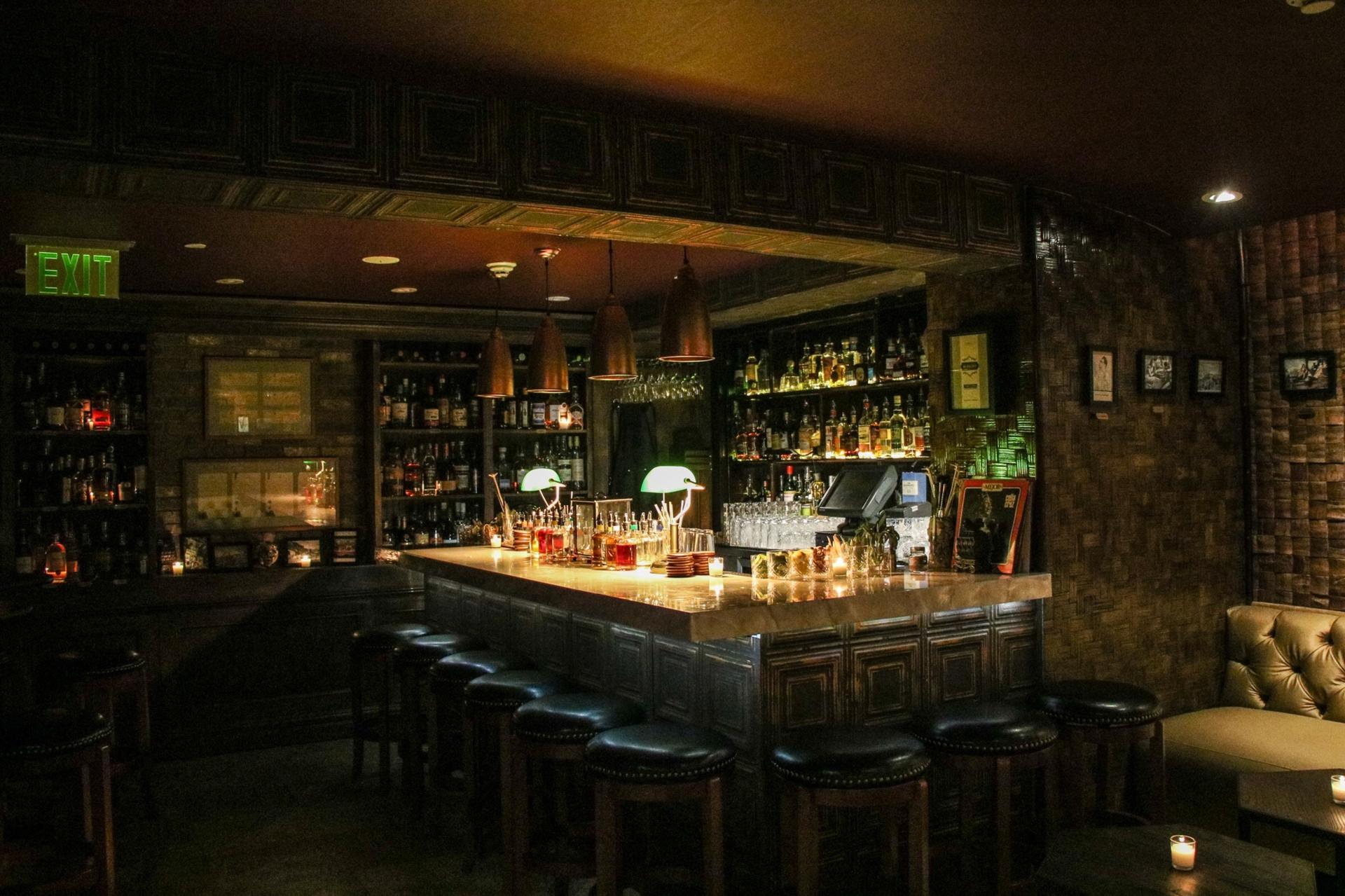 Swizzle Rum Bar 