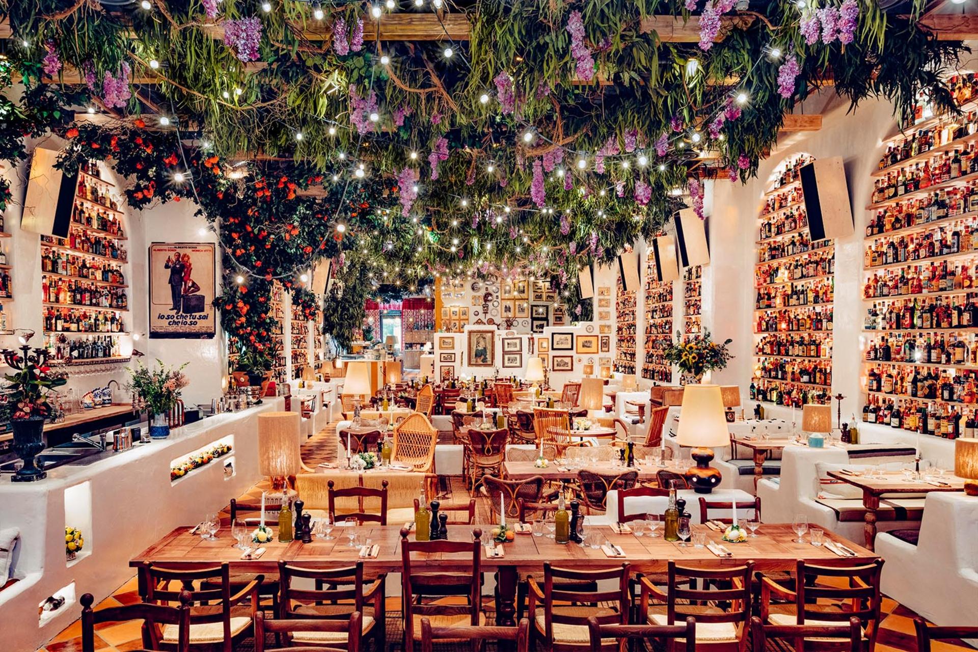 Full Restaurant