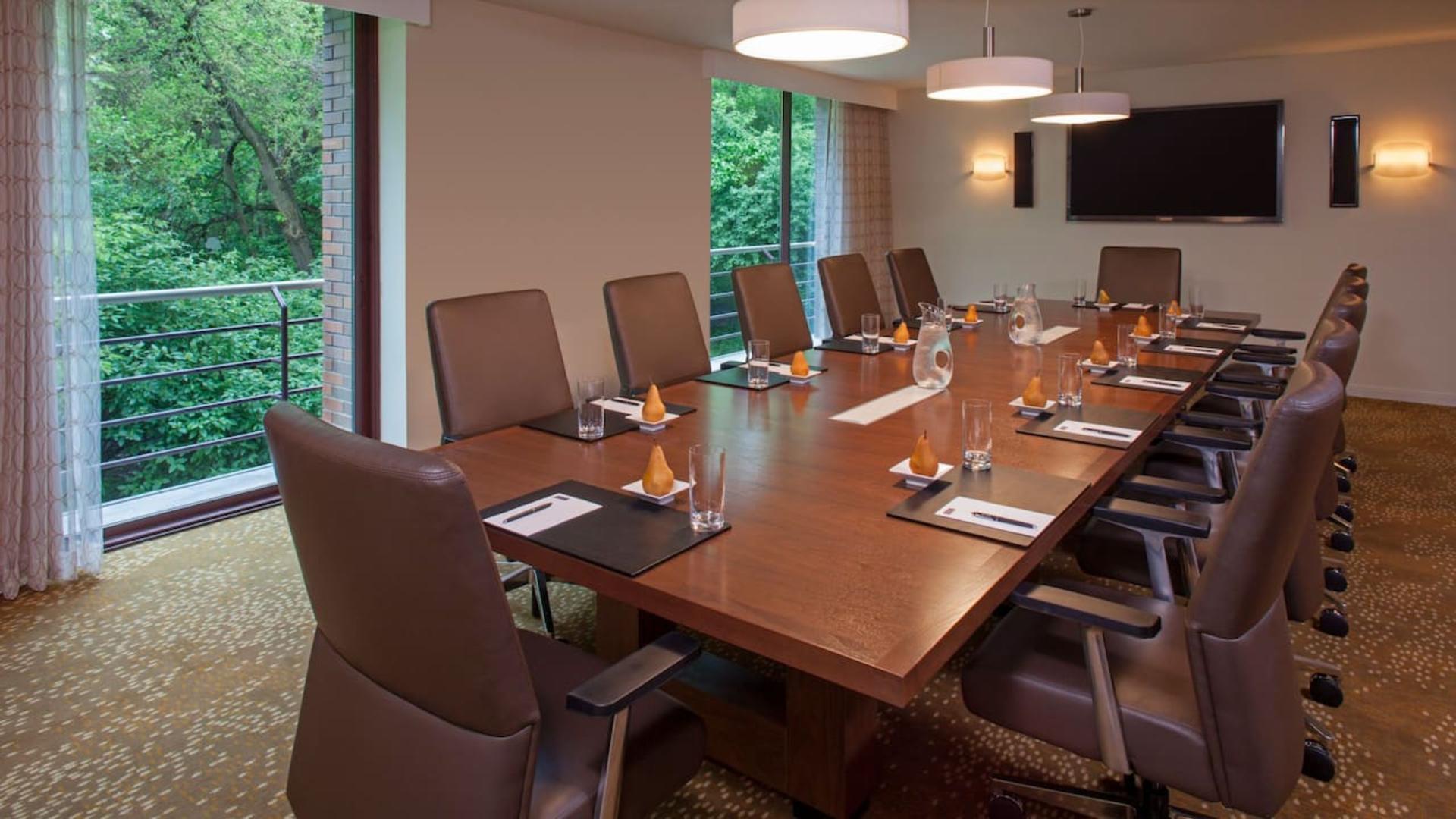 Oak Brook Room