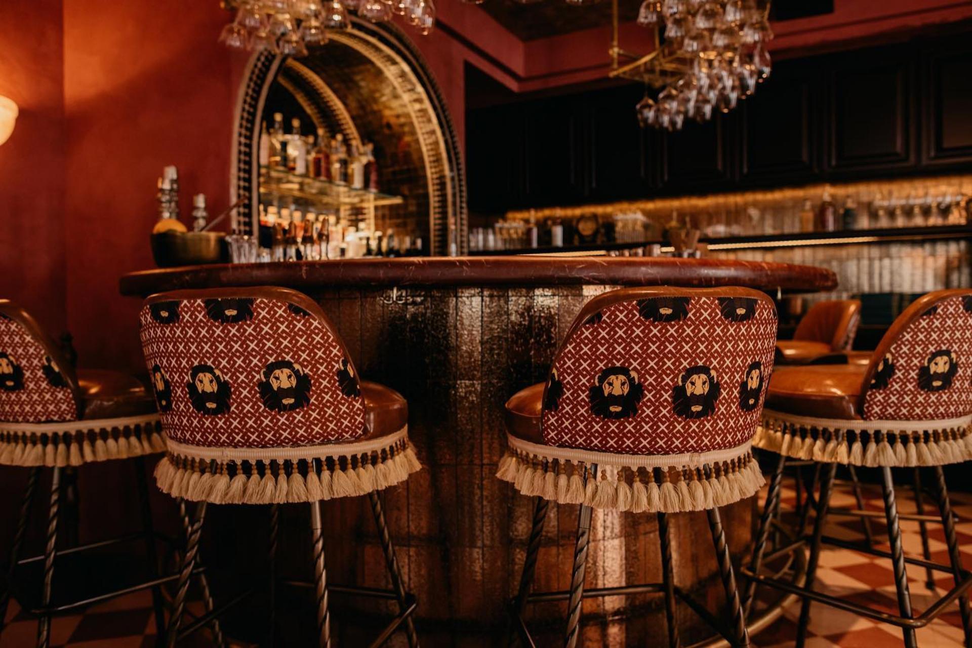 El Salon