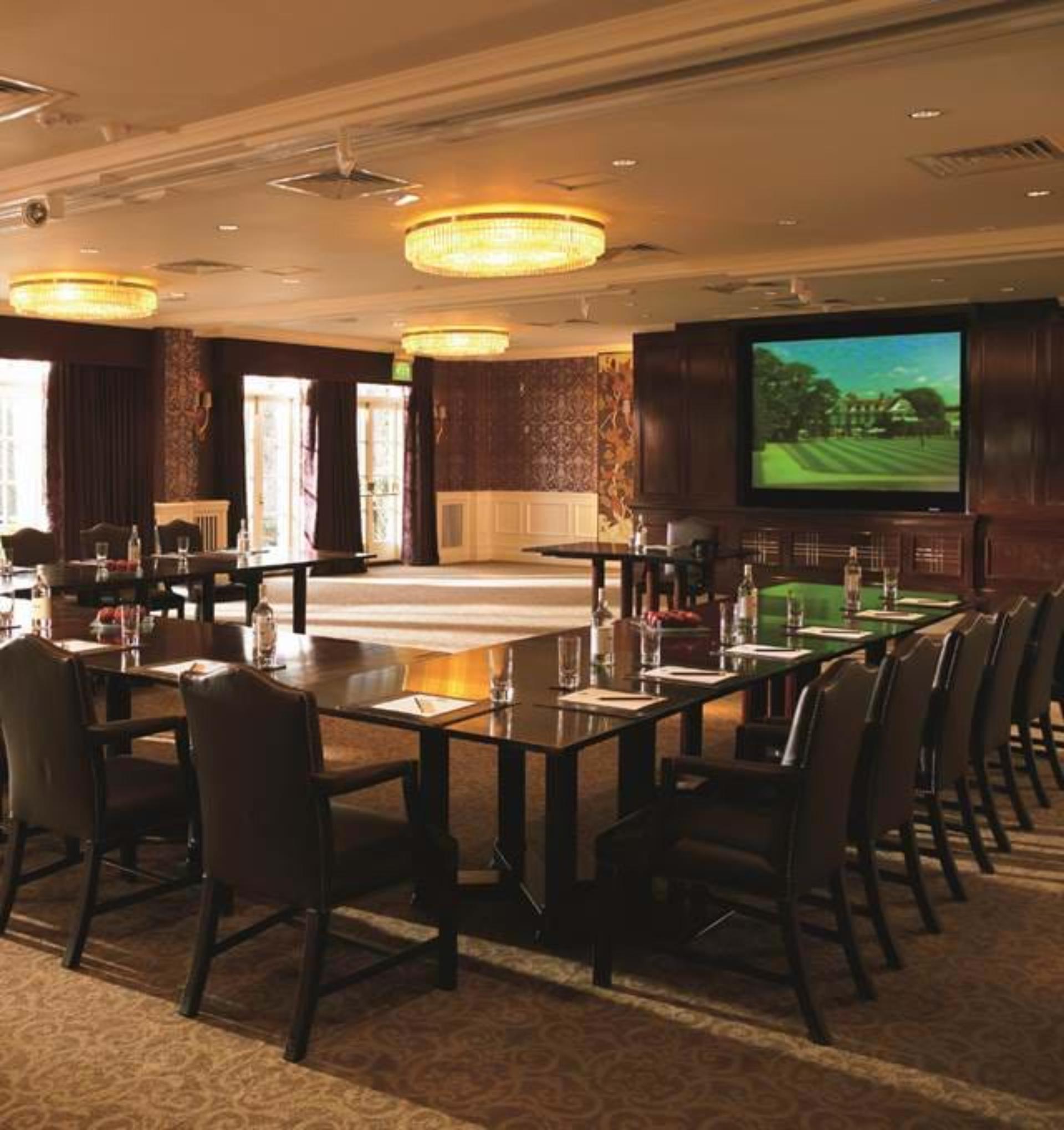 Lake Suite