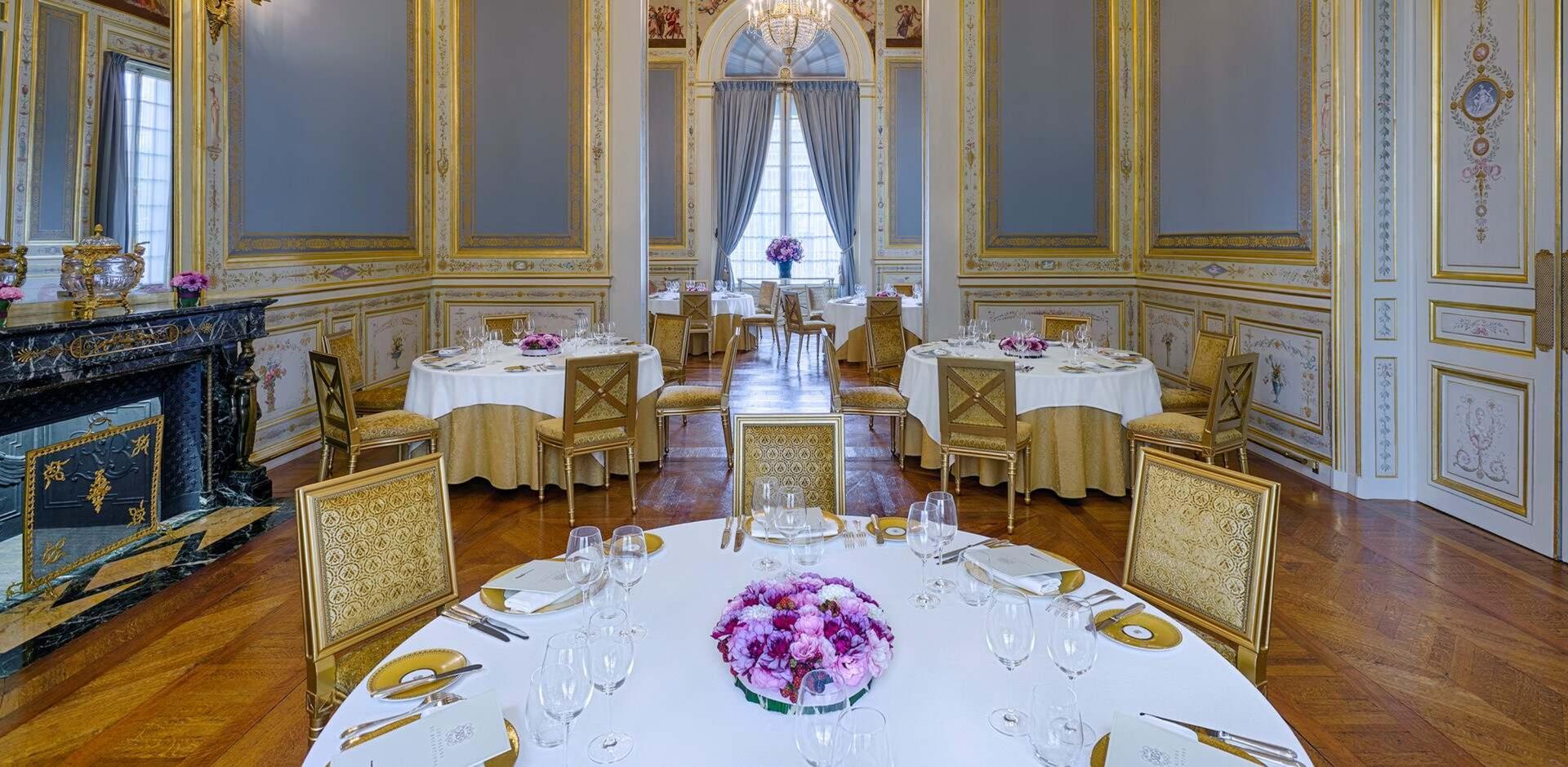 Les Salons Historiques (Le Grand Salon+Le Salon de Famille+La Salle à Manger+Foyer)