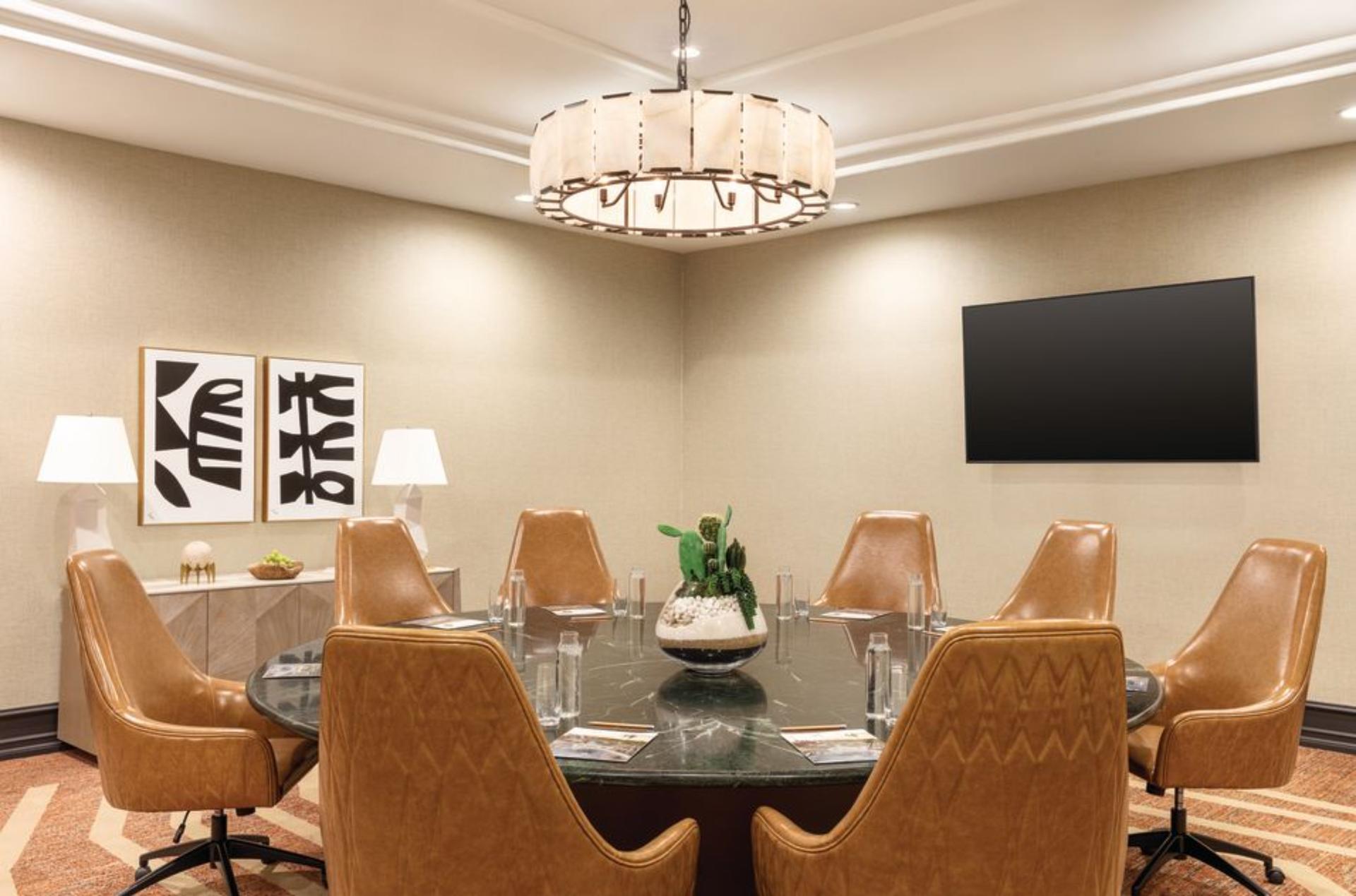 Surf Boardroom