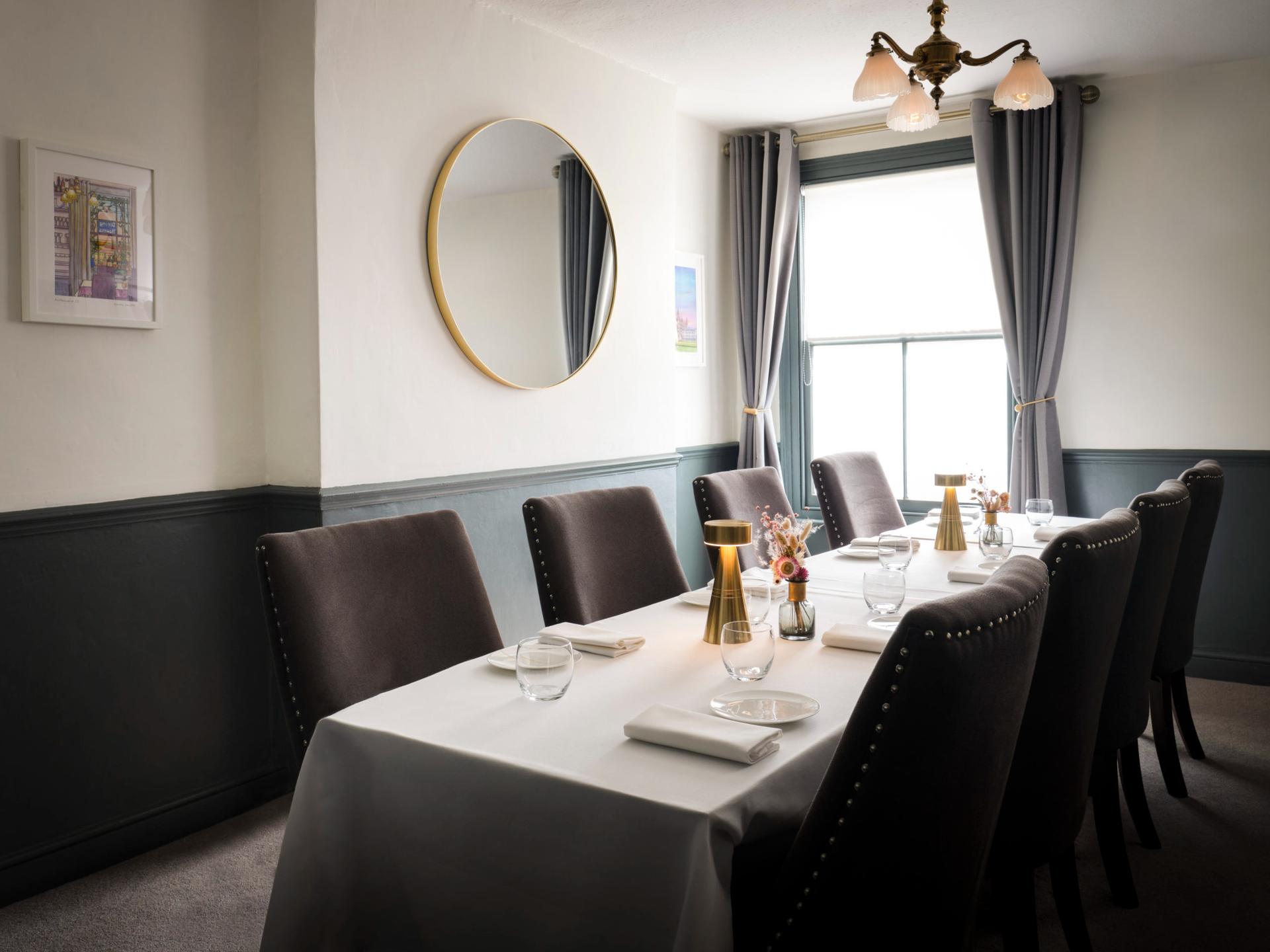 Chesterton Room