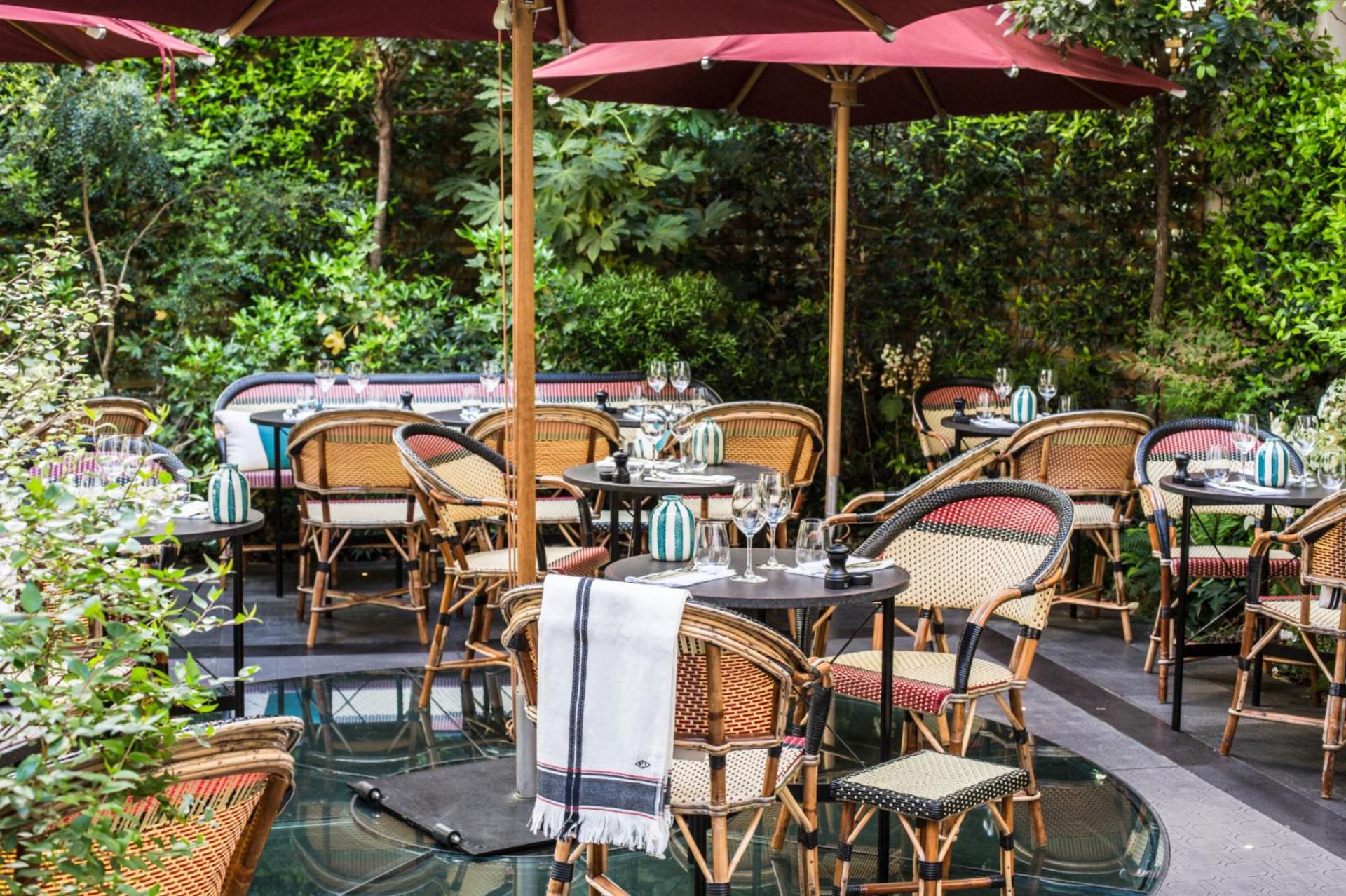 Le Roch Terrace