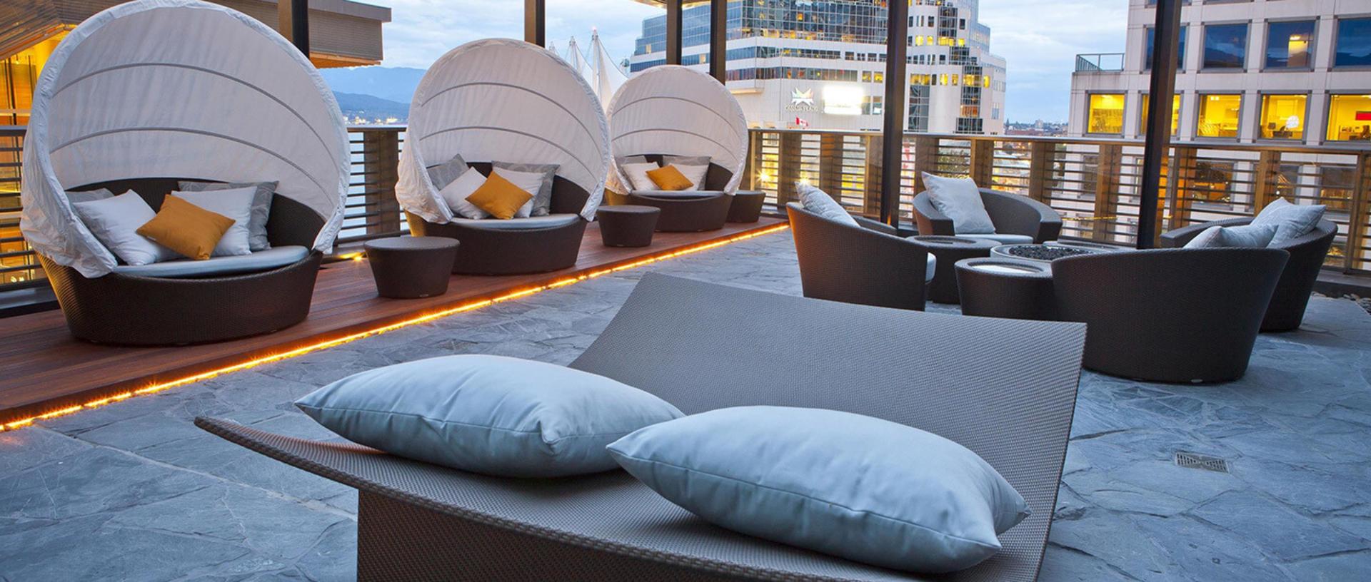 Cabana Pool Deck	