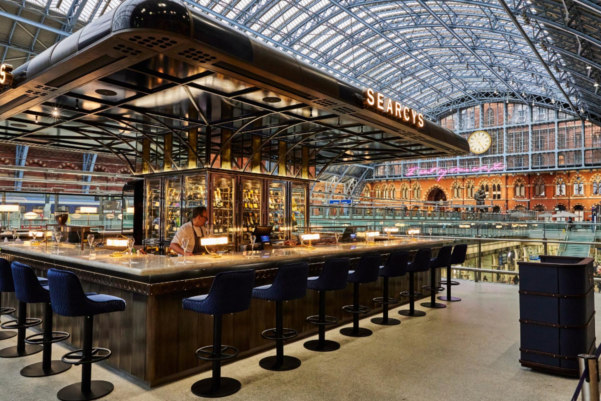 Searcys Rolls-Royce Champagne Bar