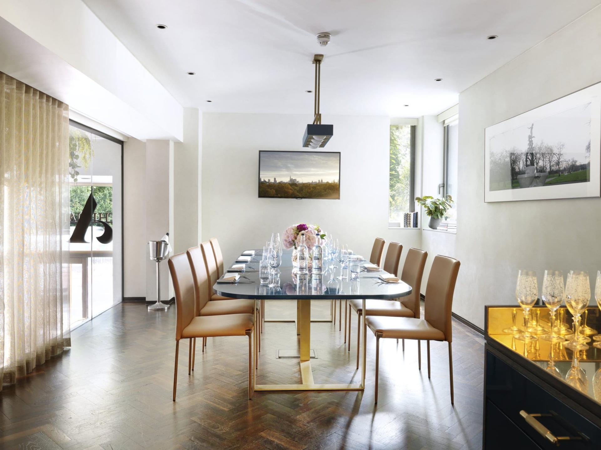 Green Park Suite