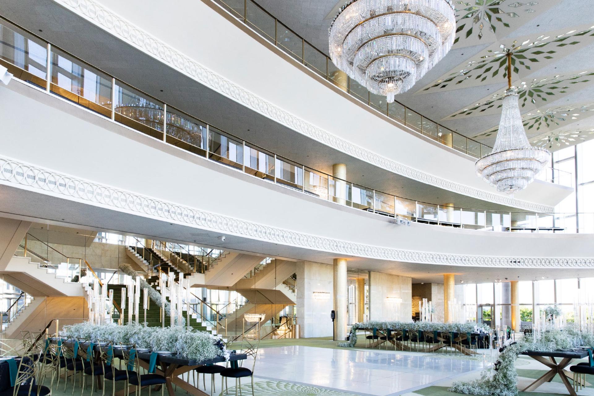 Dorothy Chandler Pavilion - Eva & Marc Stern Grand Hall