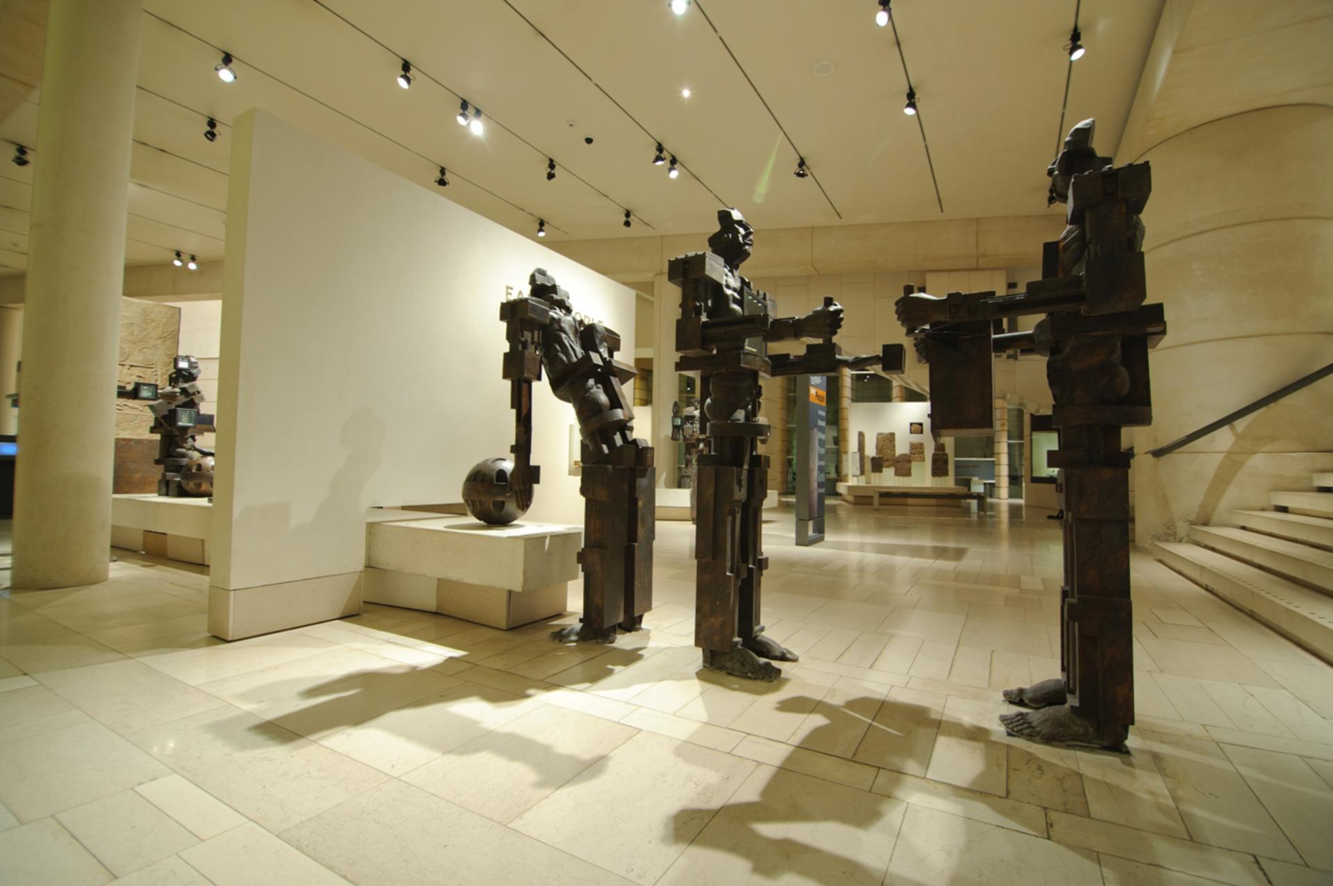 Early People Gallery