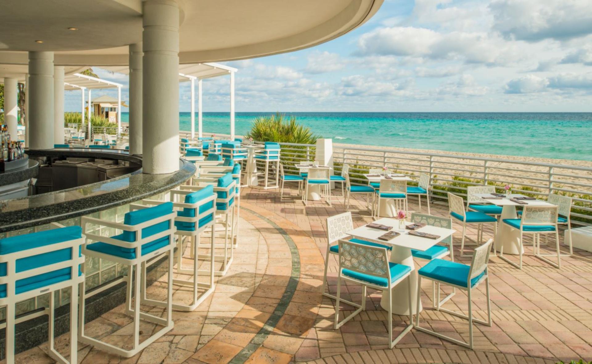 Main Bar