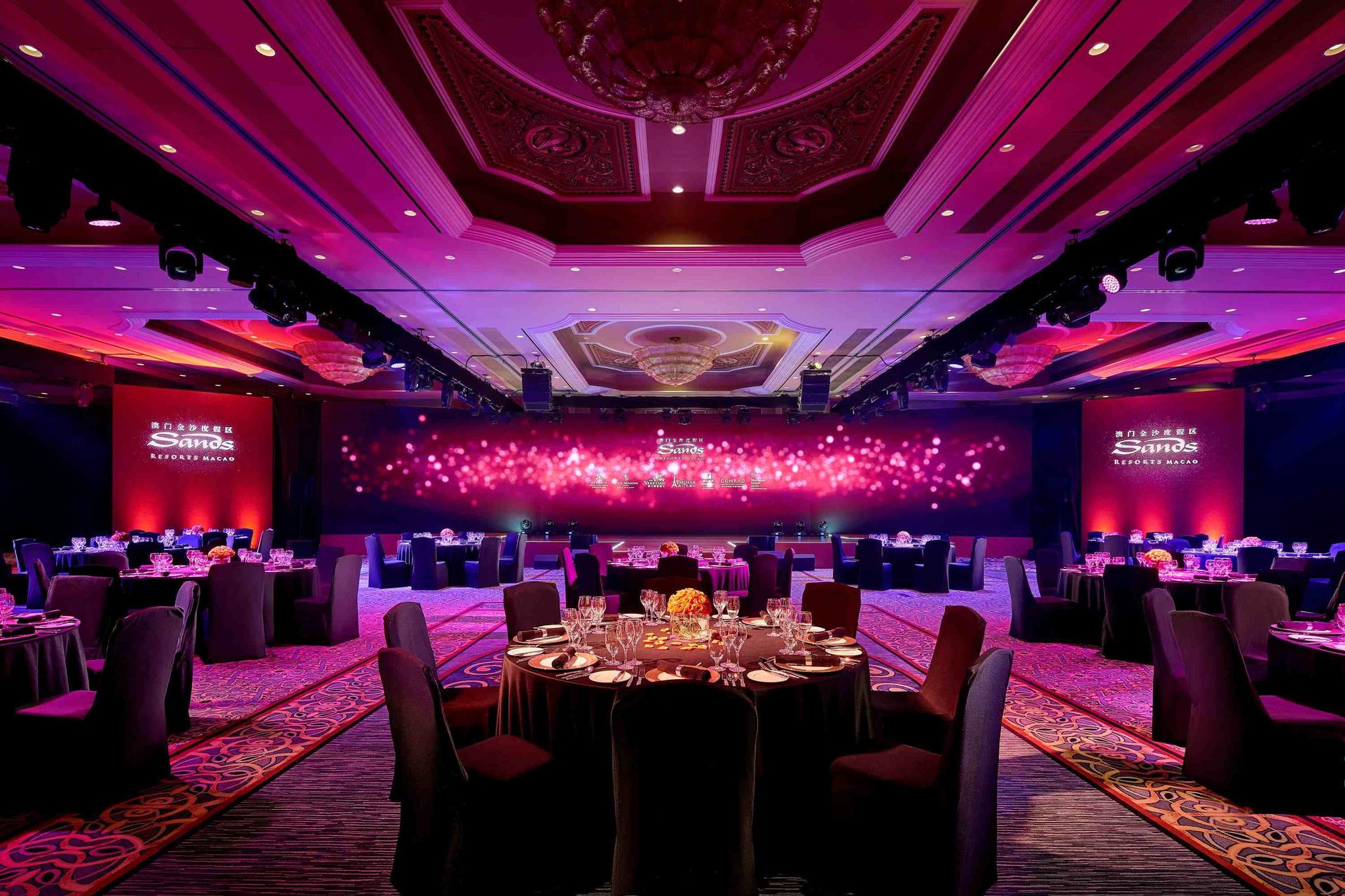 Ballroom D&E