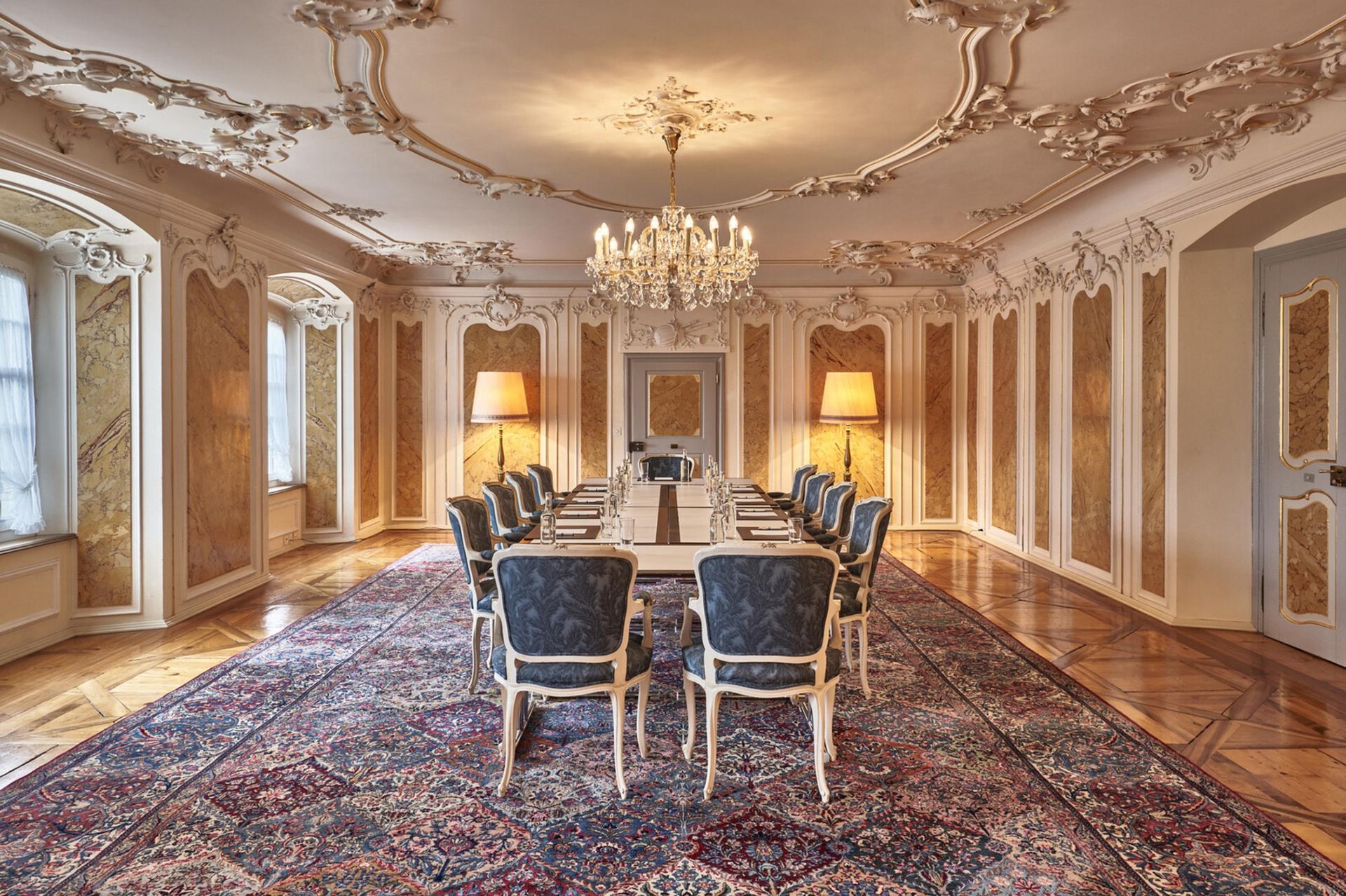 Music Salon