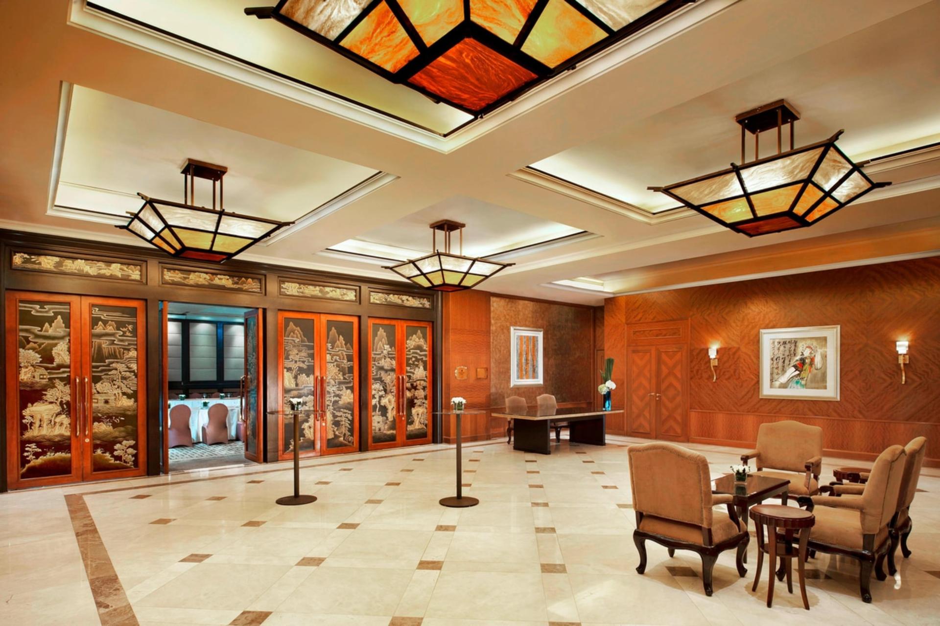 Statesman Hall Foyer	
