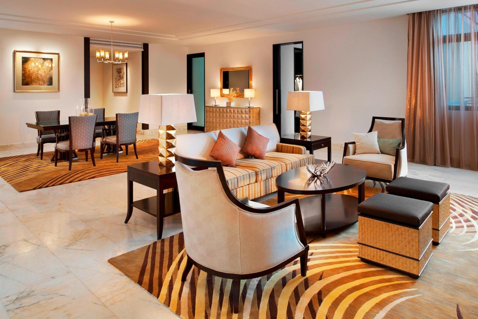VIP Lounge	