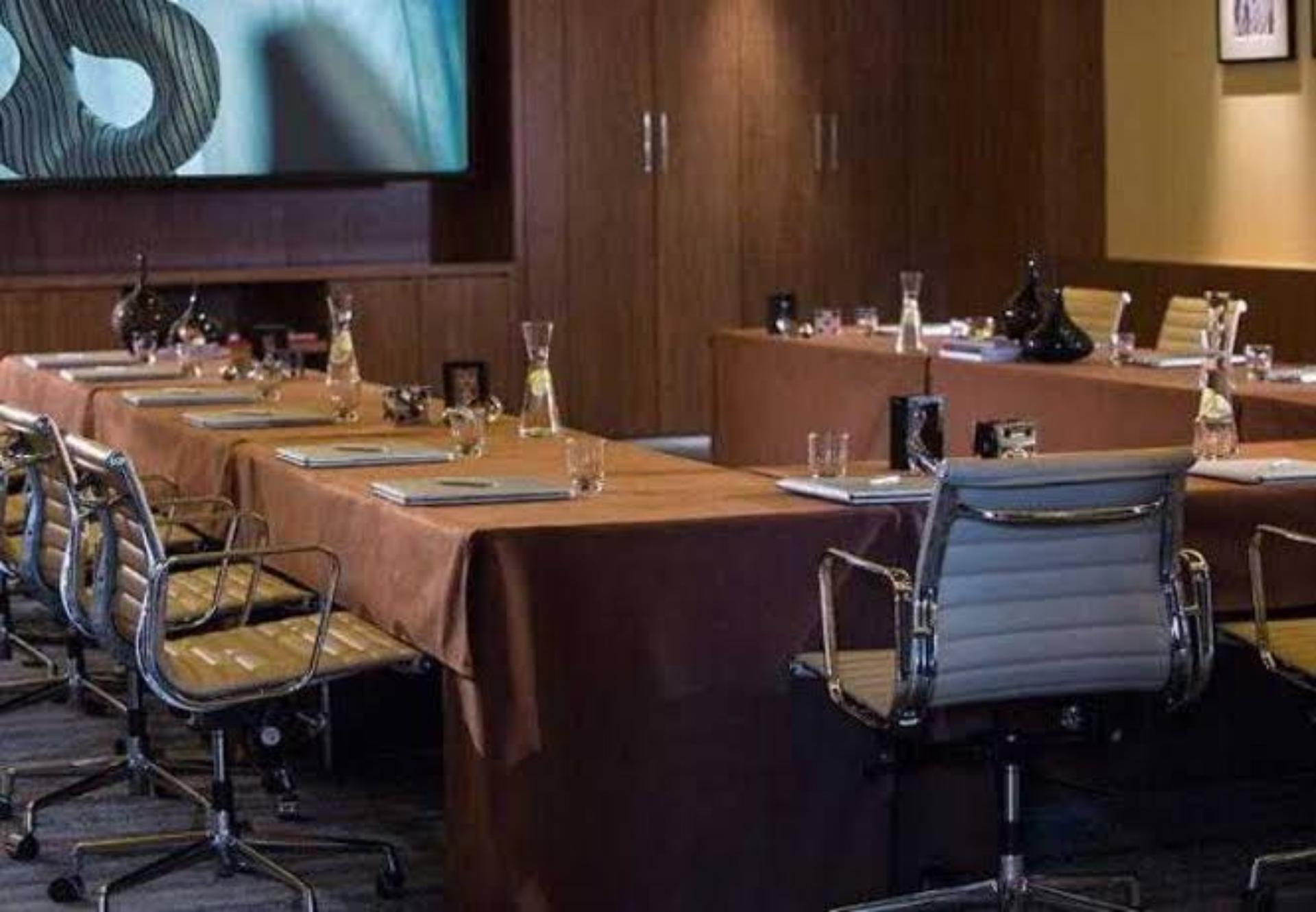 BC-Boardroom	