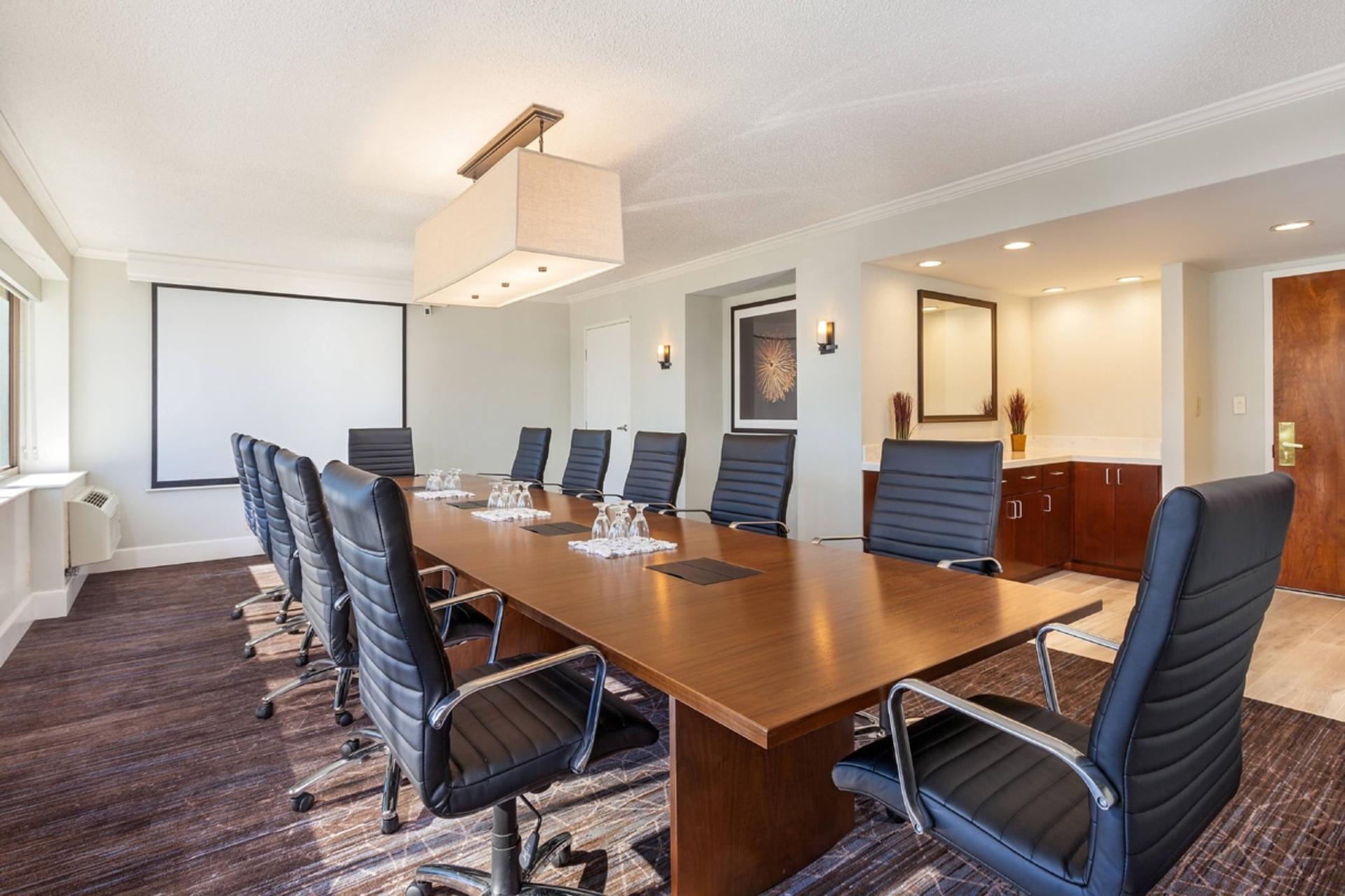 Pacific Suite Rm 219	
