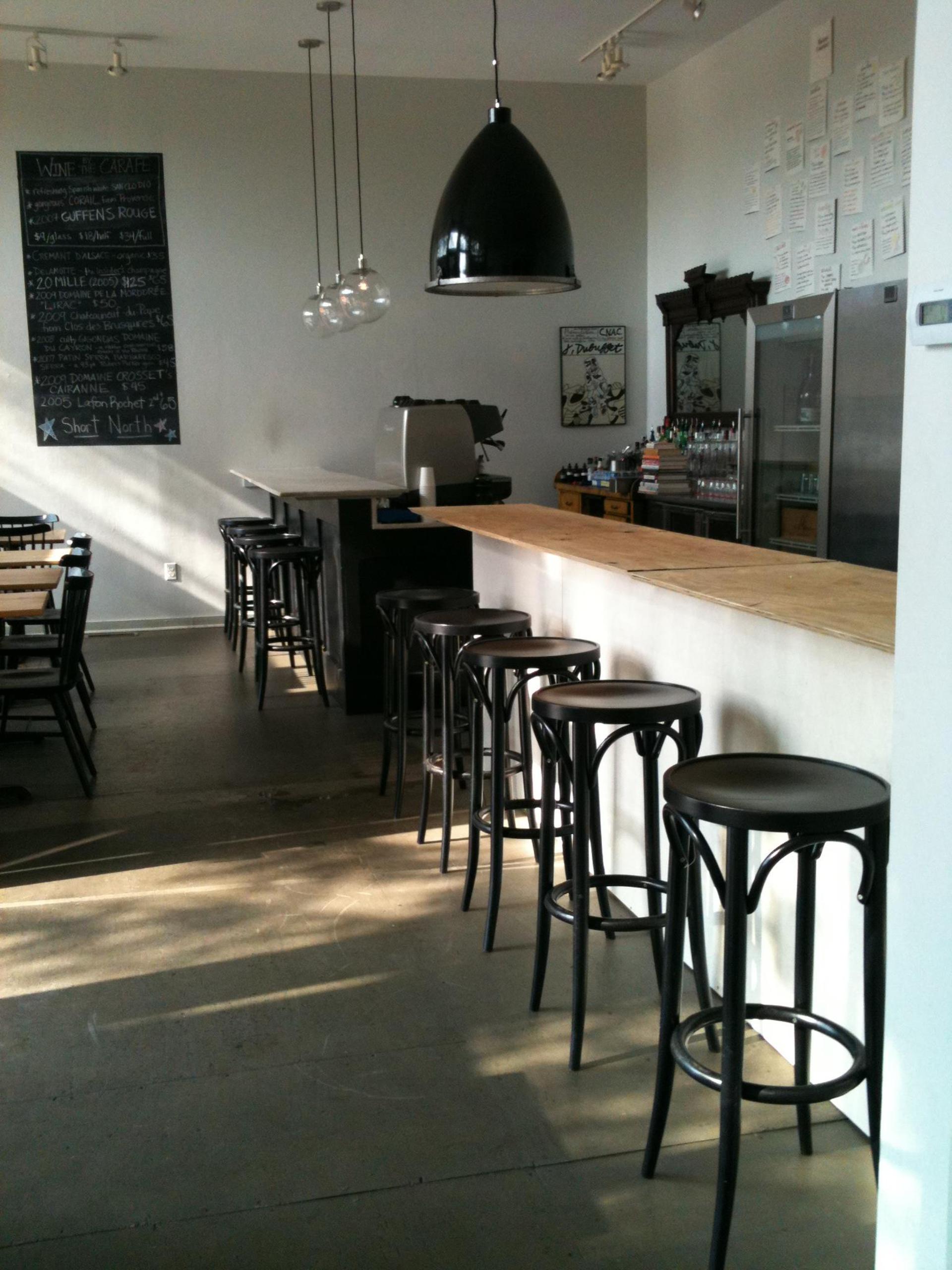 MOUTON Dining Area