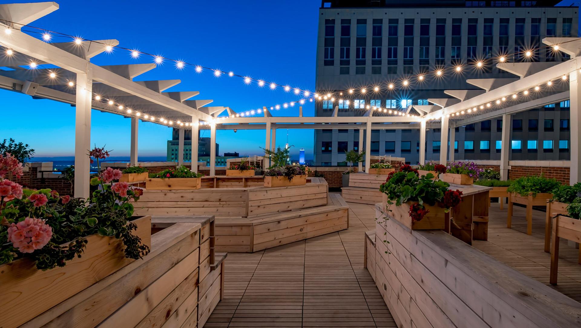Rooftop Terrace (adjacent to Foyer)	