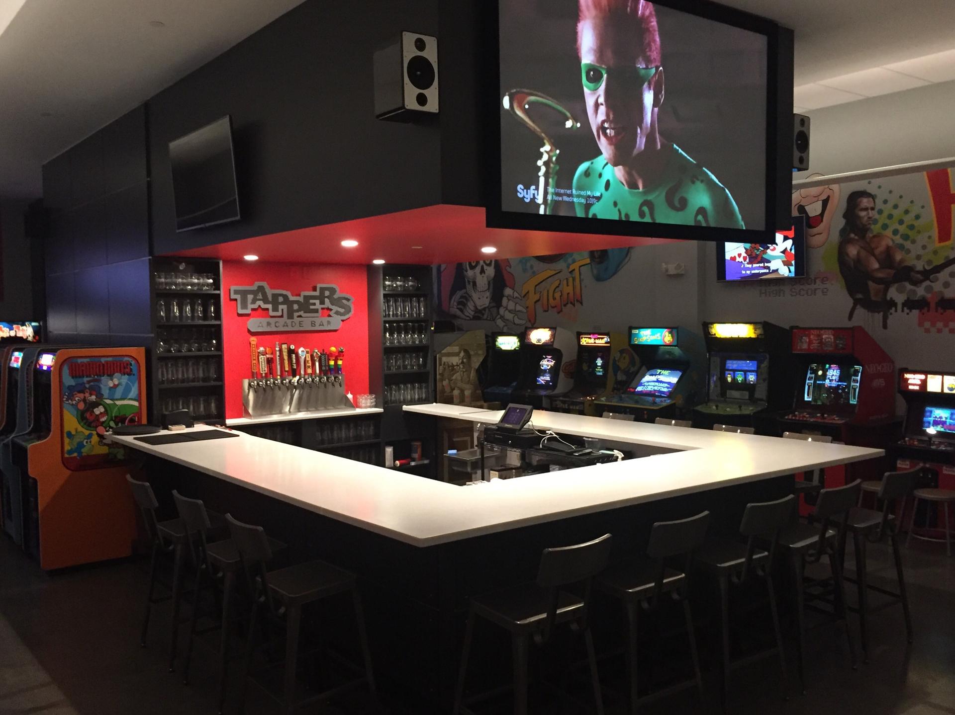 Main Bar & Lounge