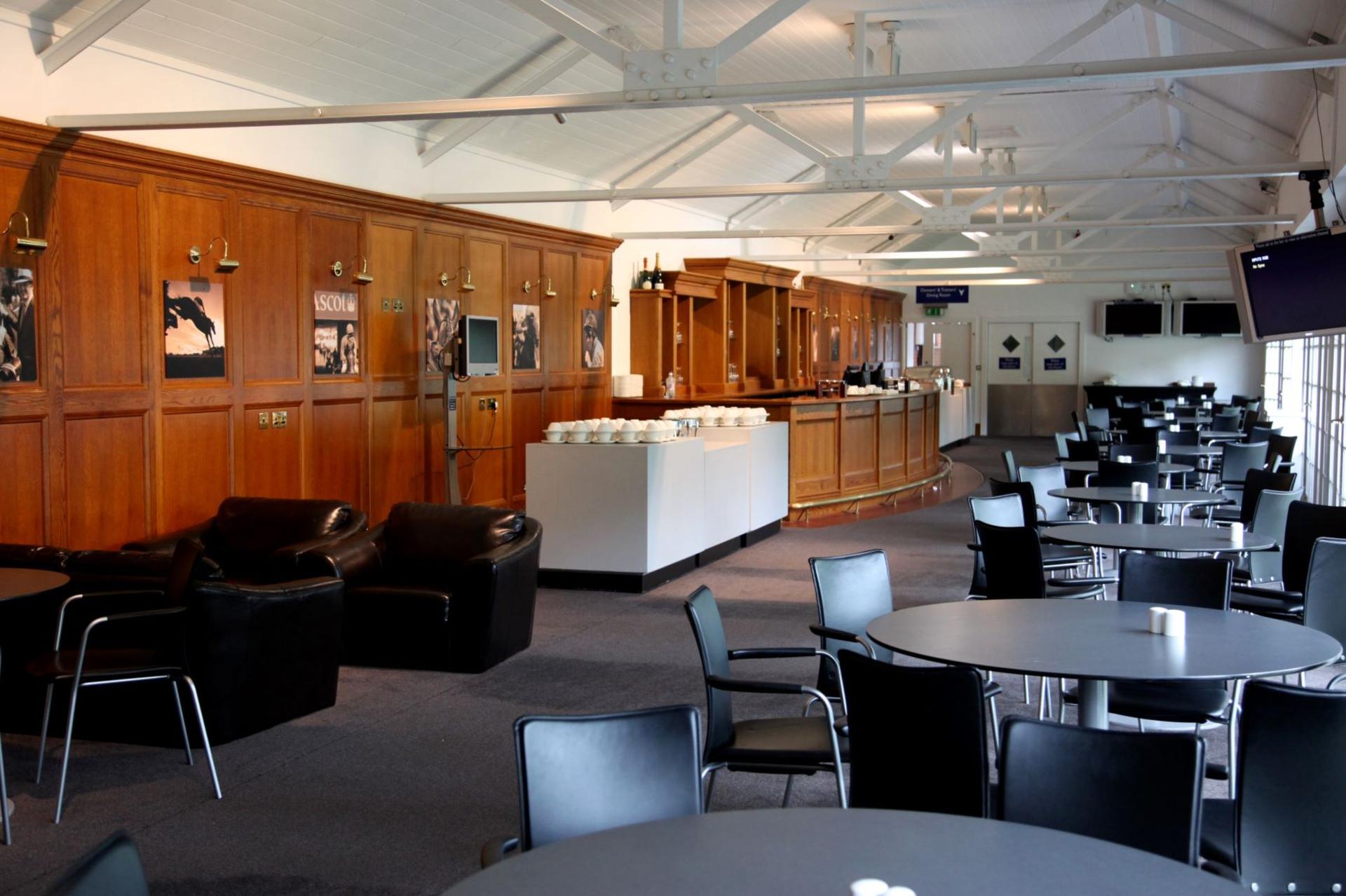 Old Paddock Suite