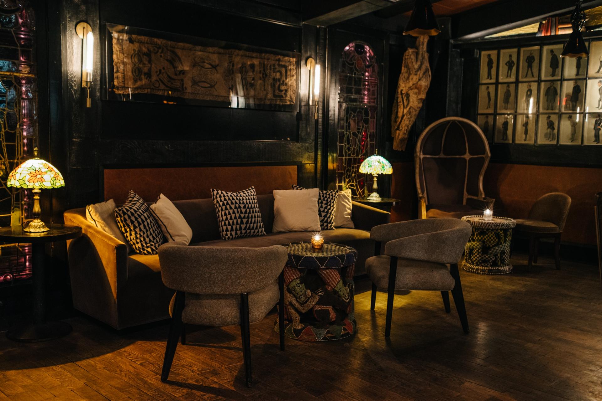 Seymour’s Bar + Courtyard