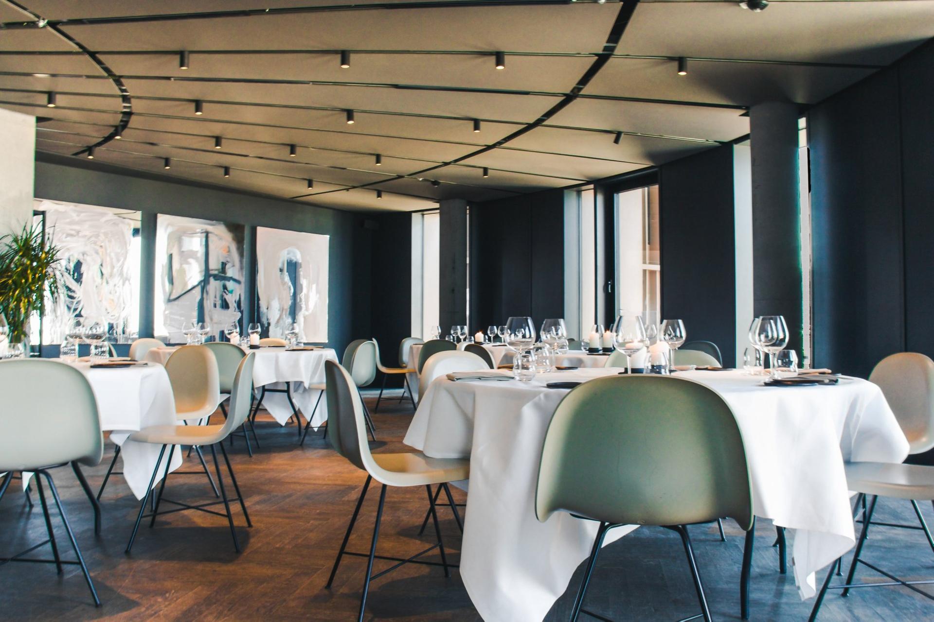 Private Dining Room - 8th Floor